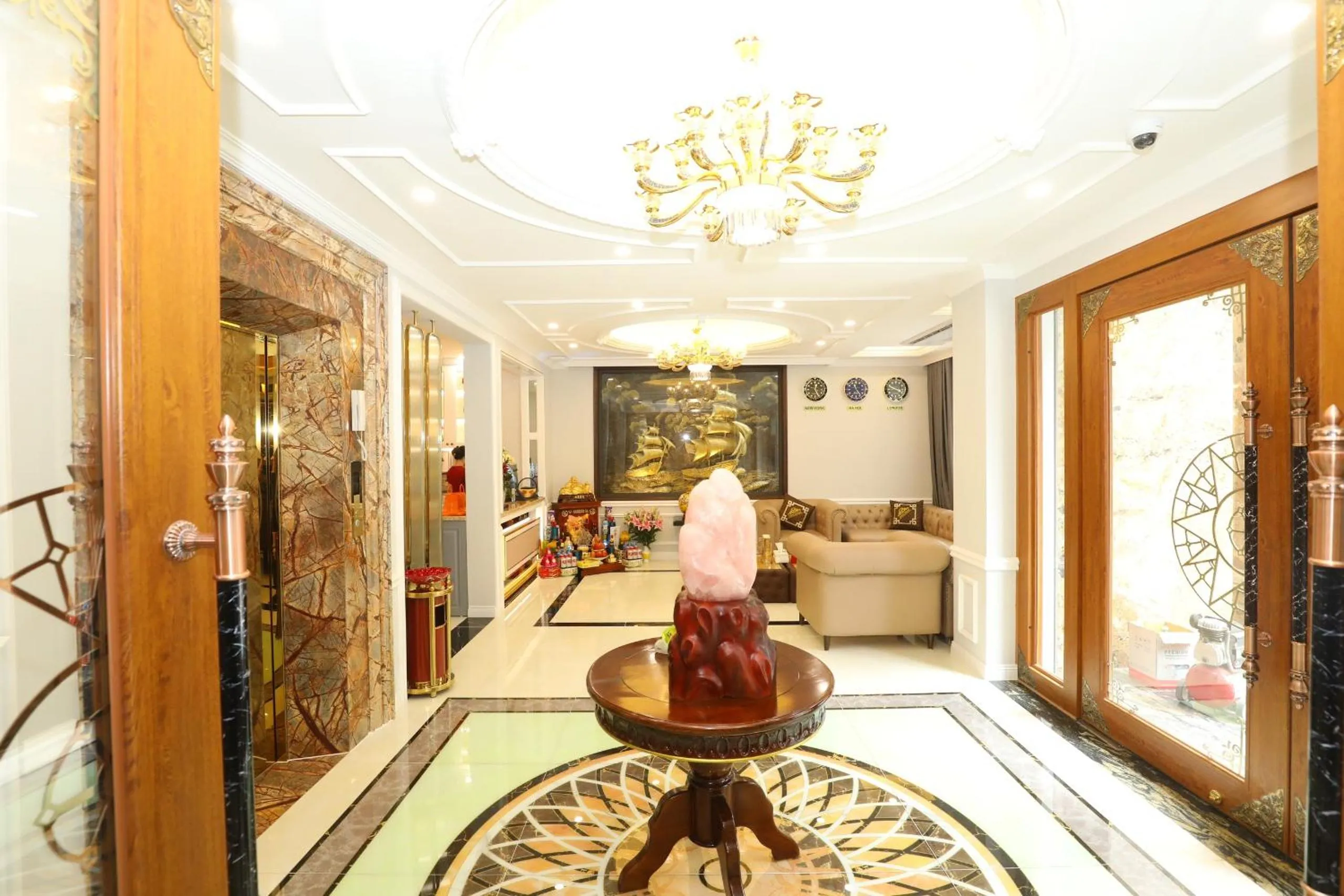 Lobby or reception in VP Hotel Luxury