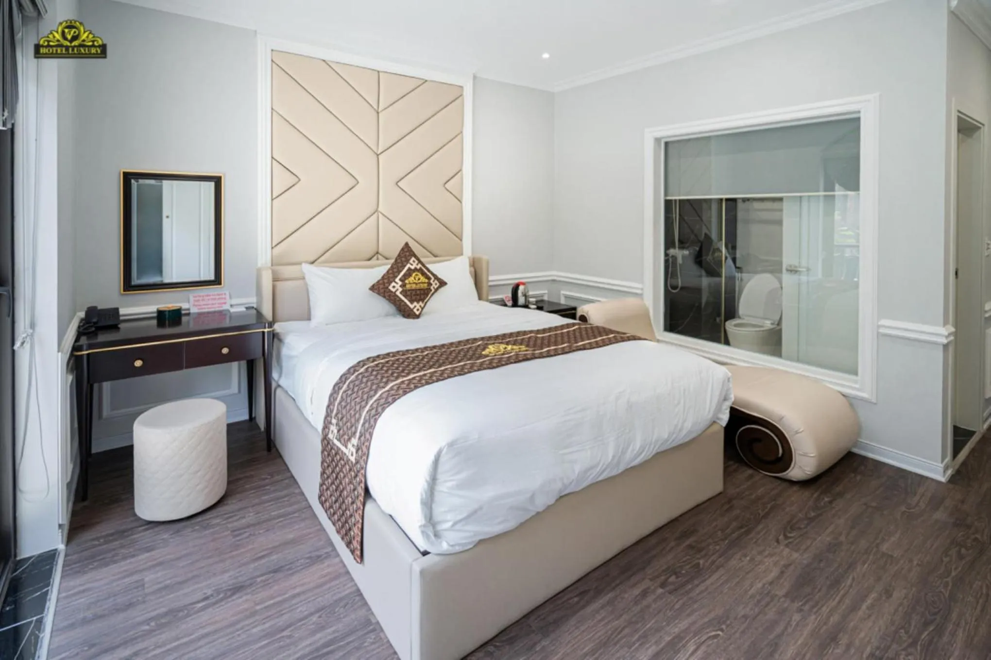 Bed in VP Hotel Luxury