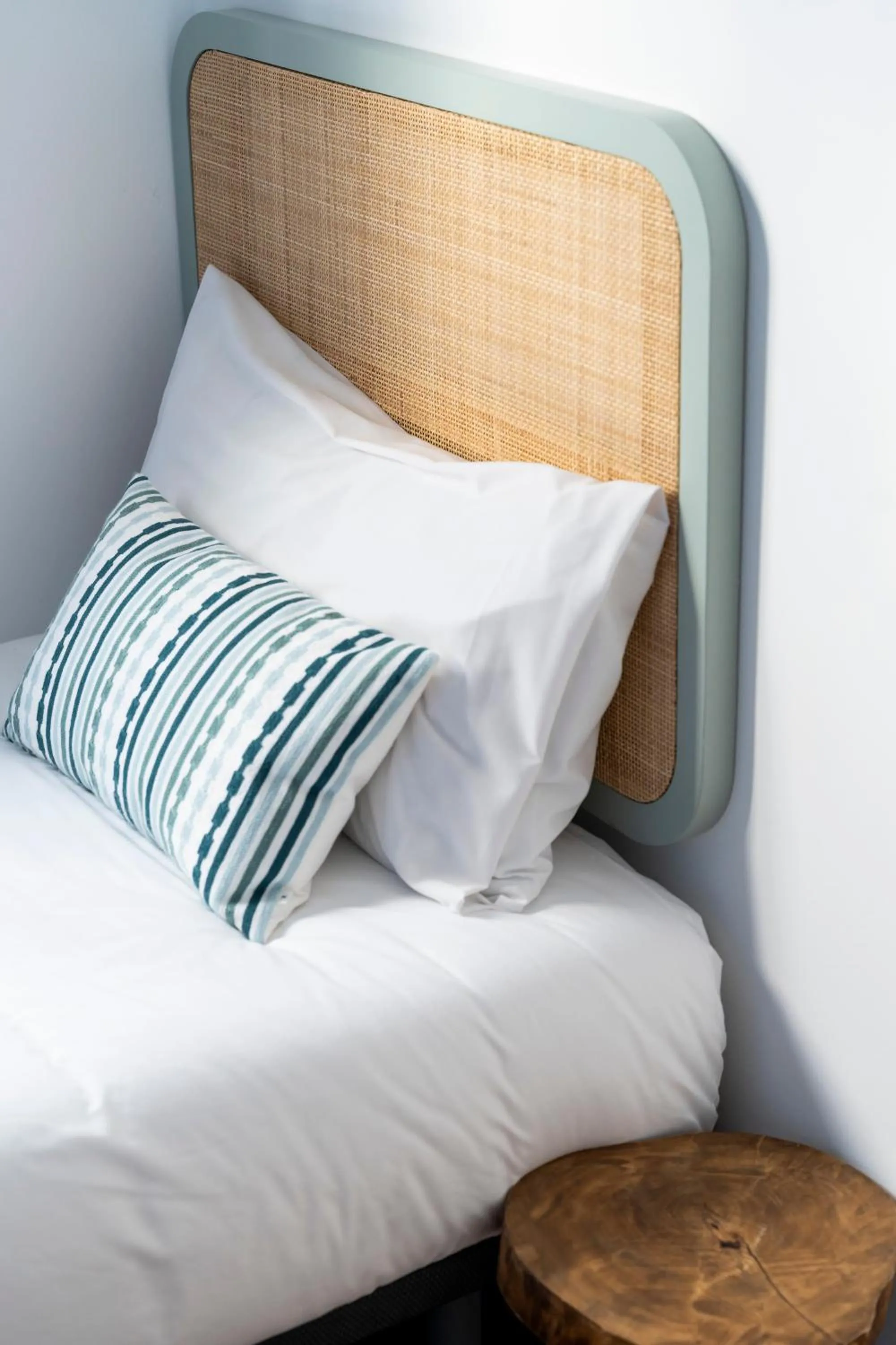 Bed in Caliu Apartments Barcelona - Camp Nou