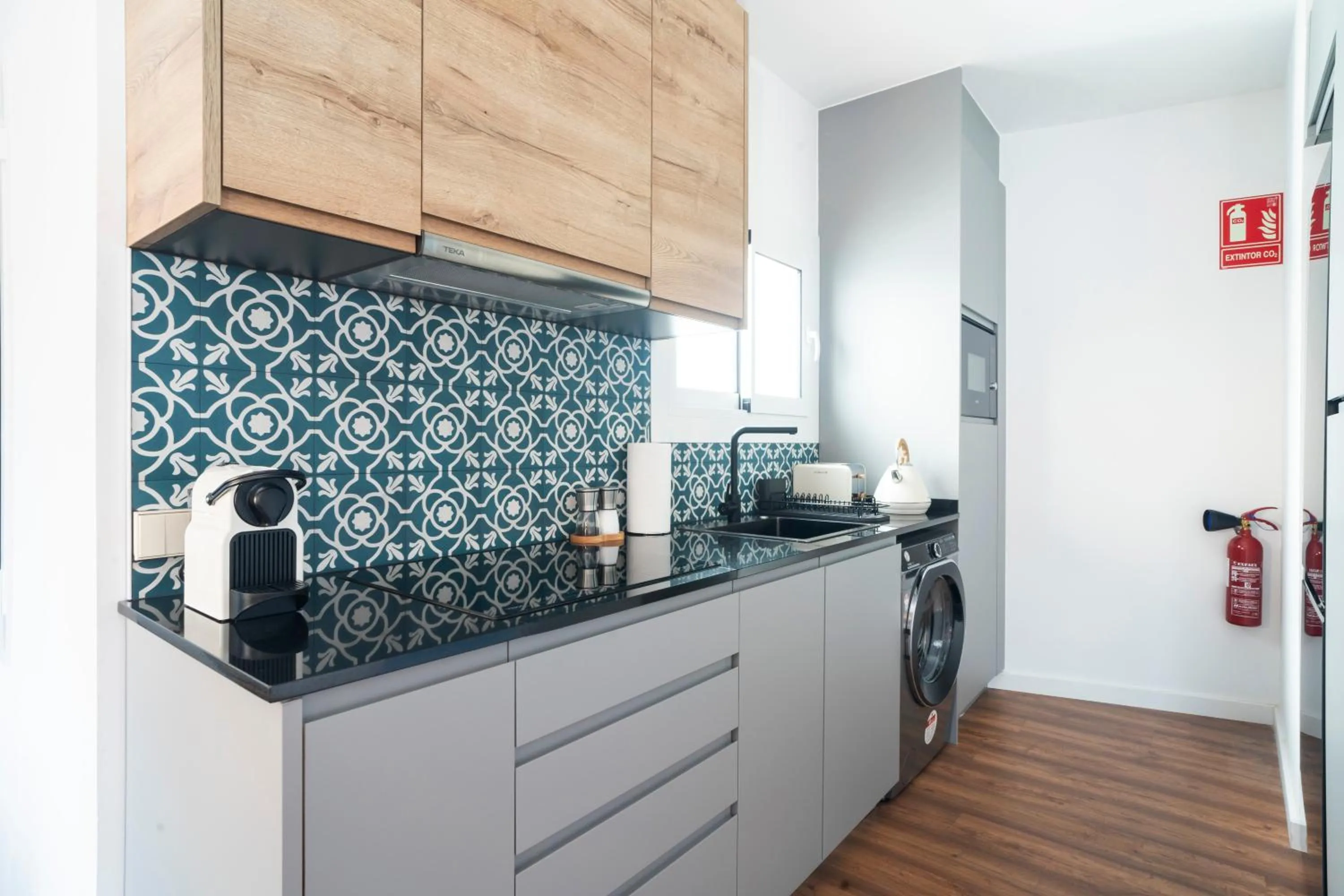 Kitchen or kitchenette in Caliu Apartments Barcelona - Camp Nou