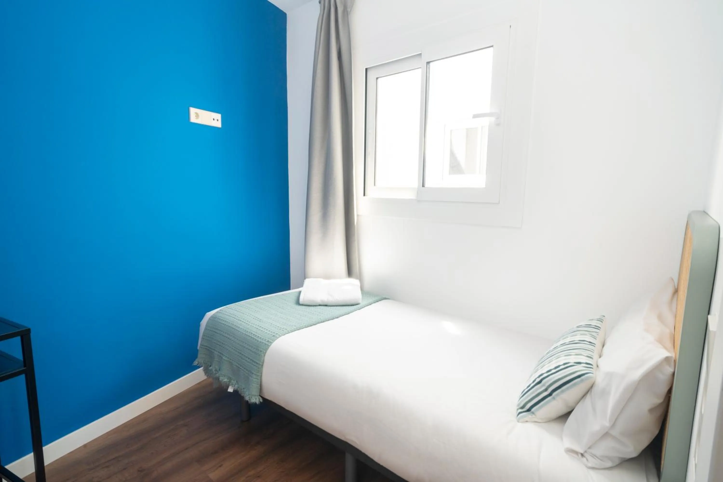 Bedroom, Bed in Caliu Apartments Barcelona - Camp Nou