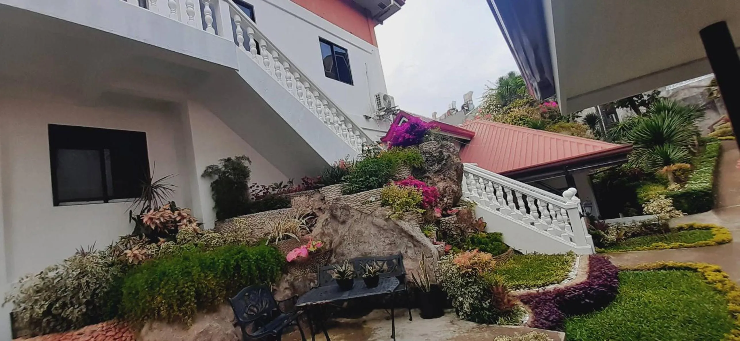 Garden in Avana Hills Boracay Prime Residence Suite 201