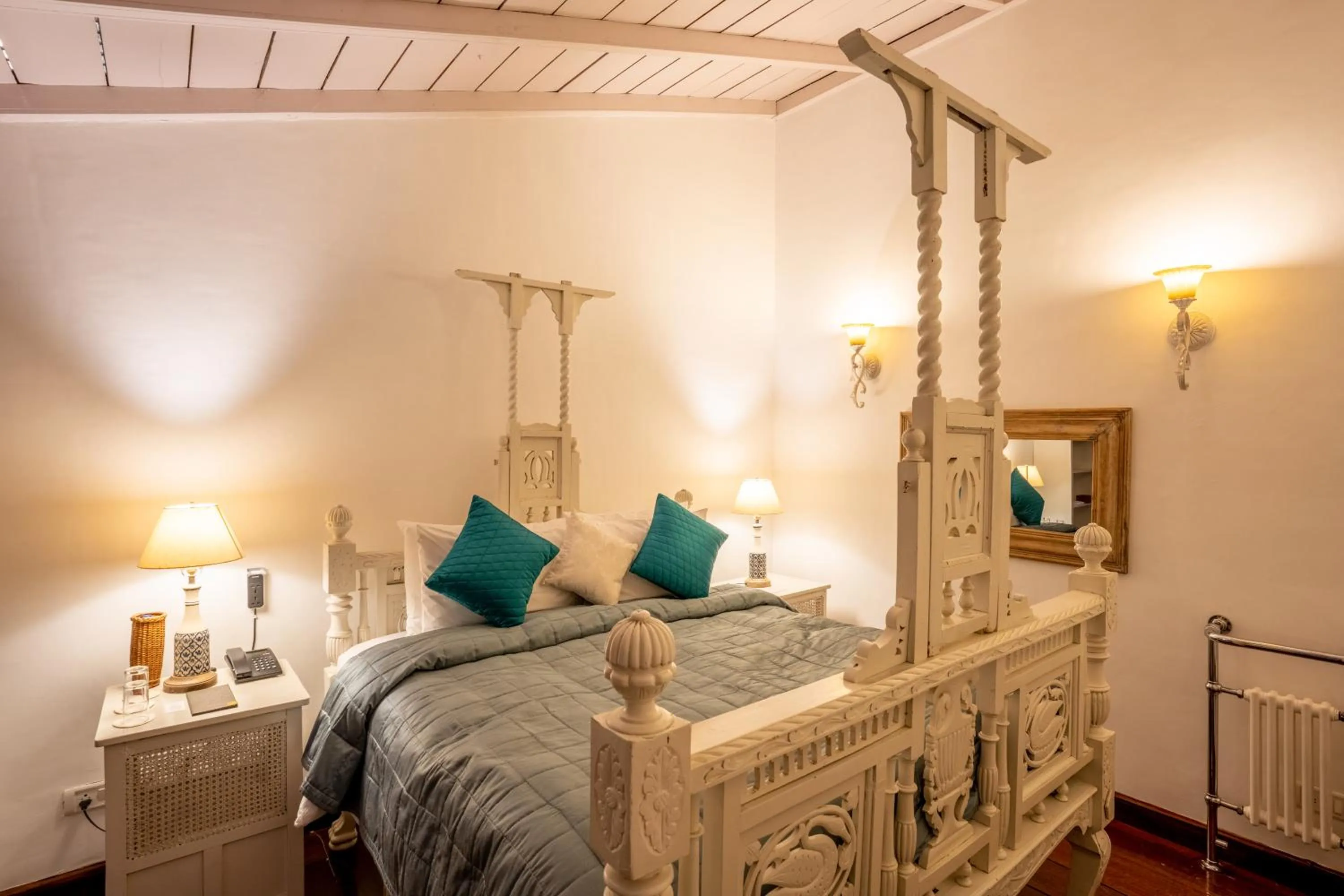 Bed in Te Aroha By Shervani