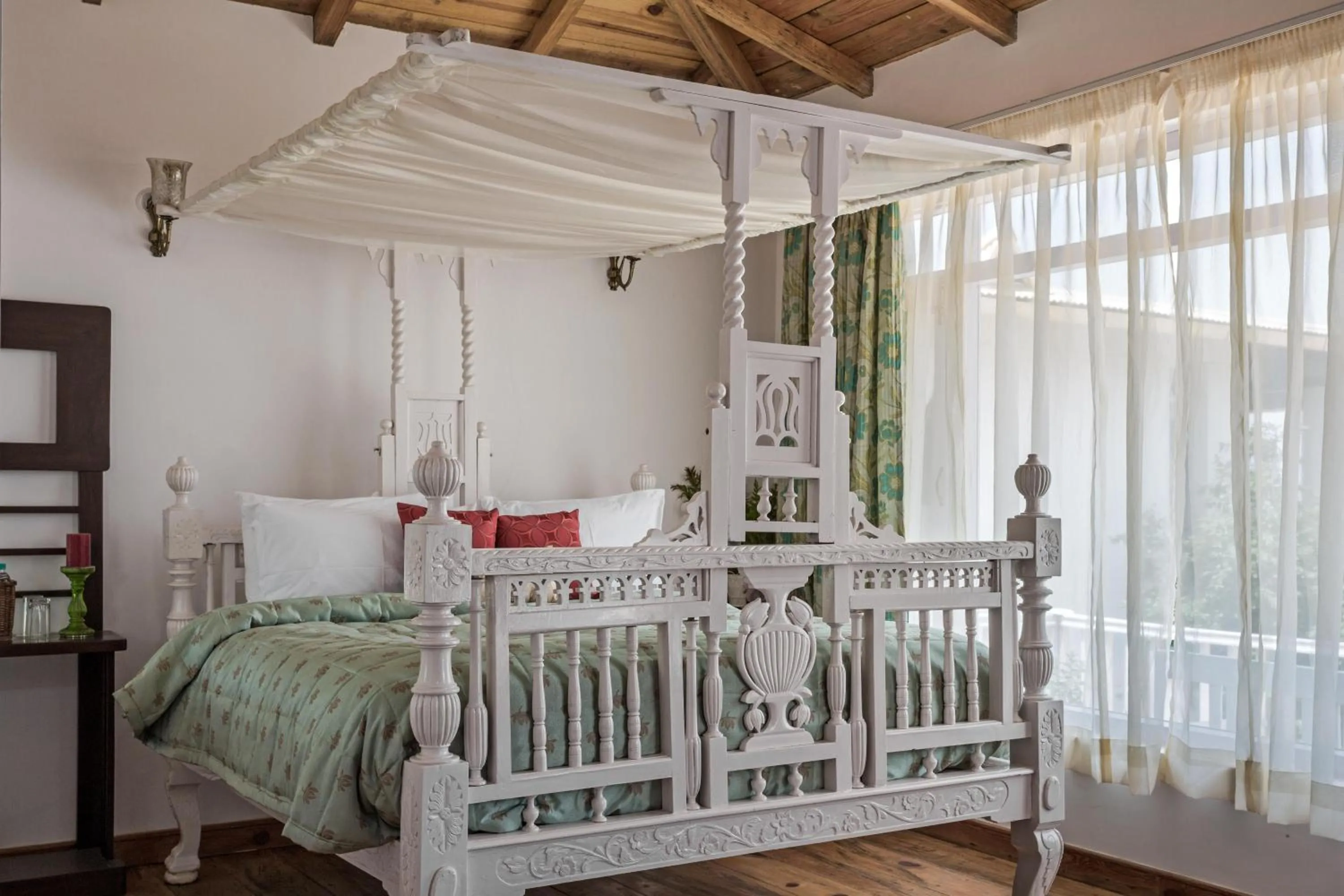 Bedroom, Bed in Te Aroha By Shervani