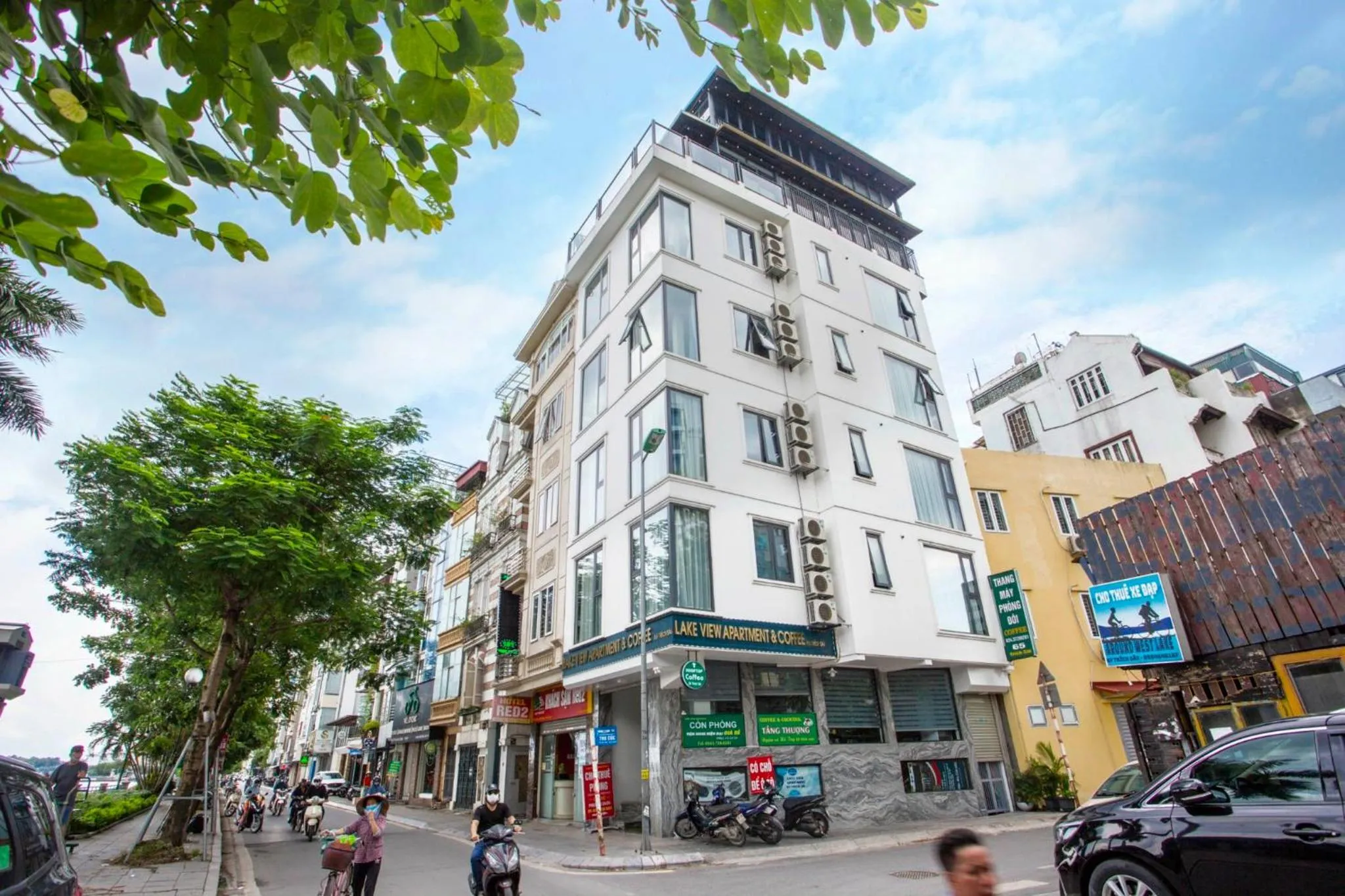 Property building in Lake View Hotel