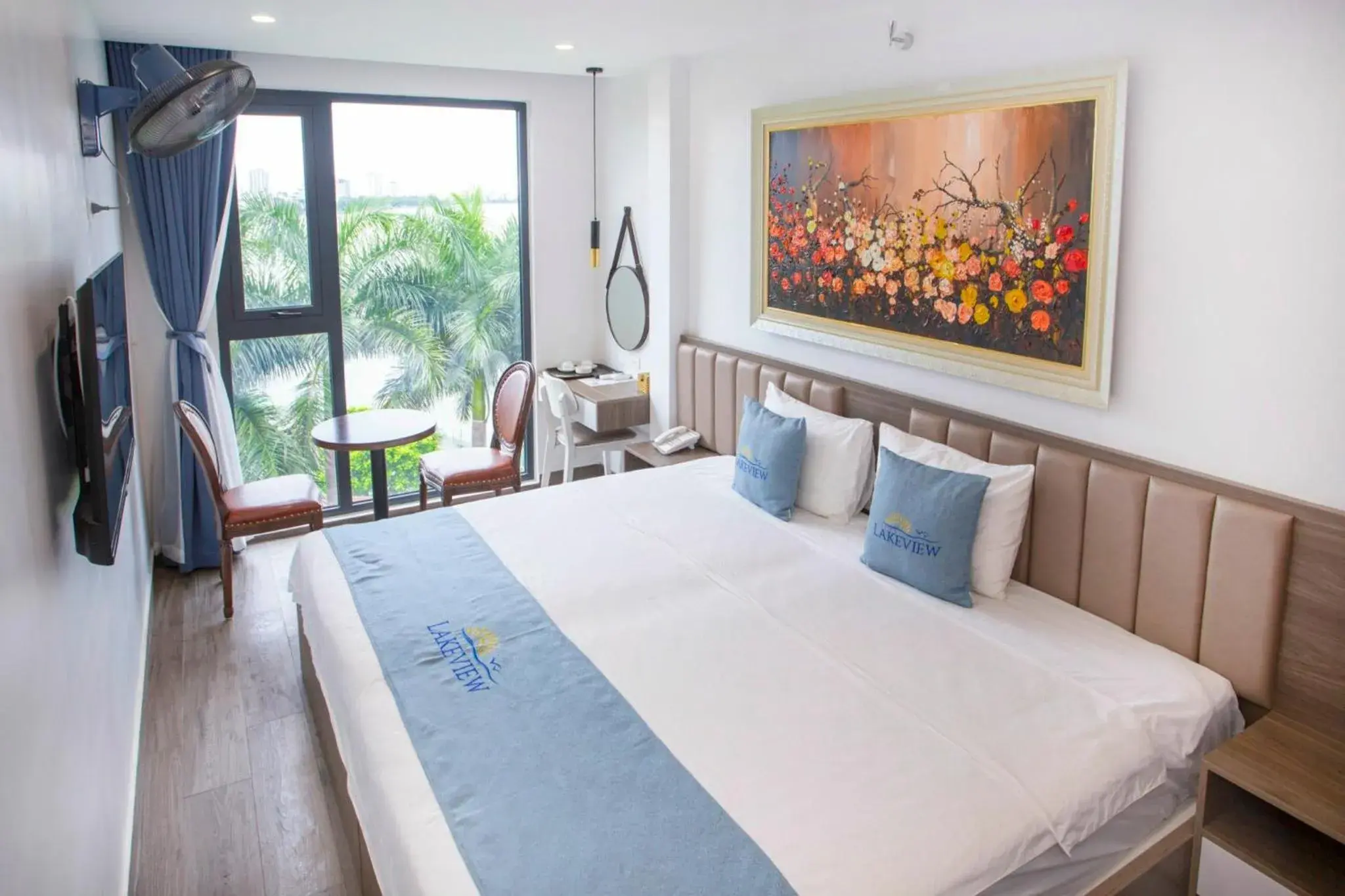 Bed in Lake View Hotel Bed in Lake View Hotel