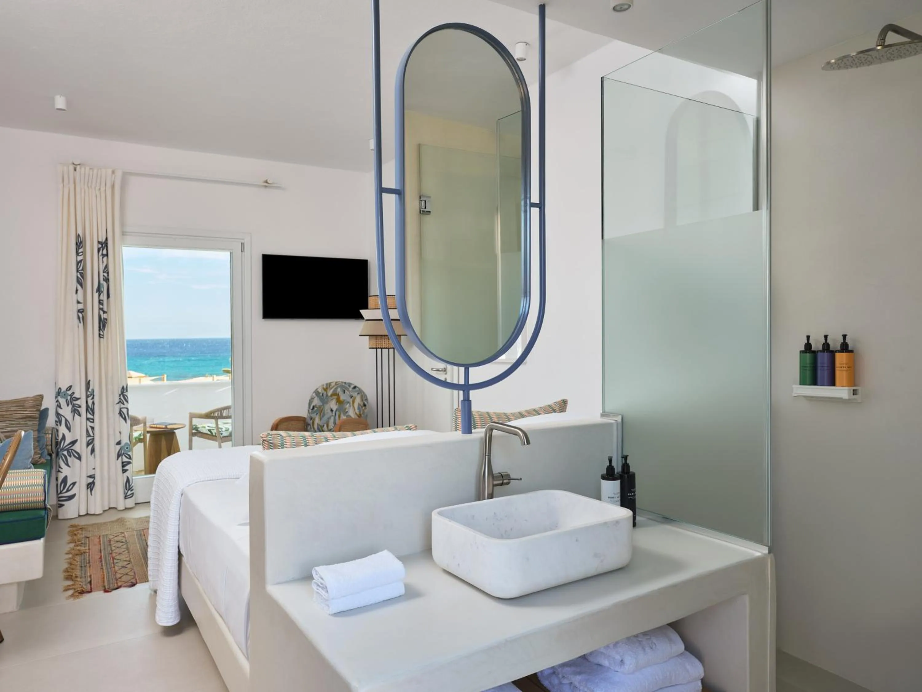 Myconian Sunrise Relais & Chateaux Hotel