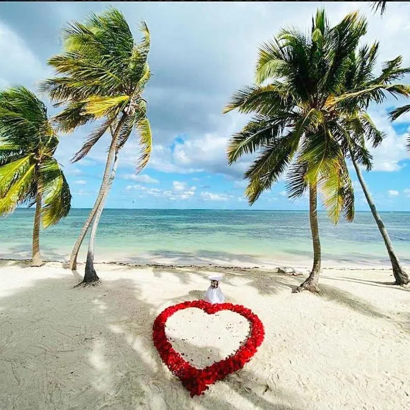 Playa Palmera Beach Resort