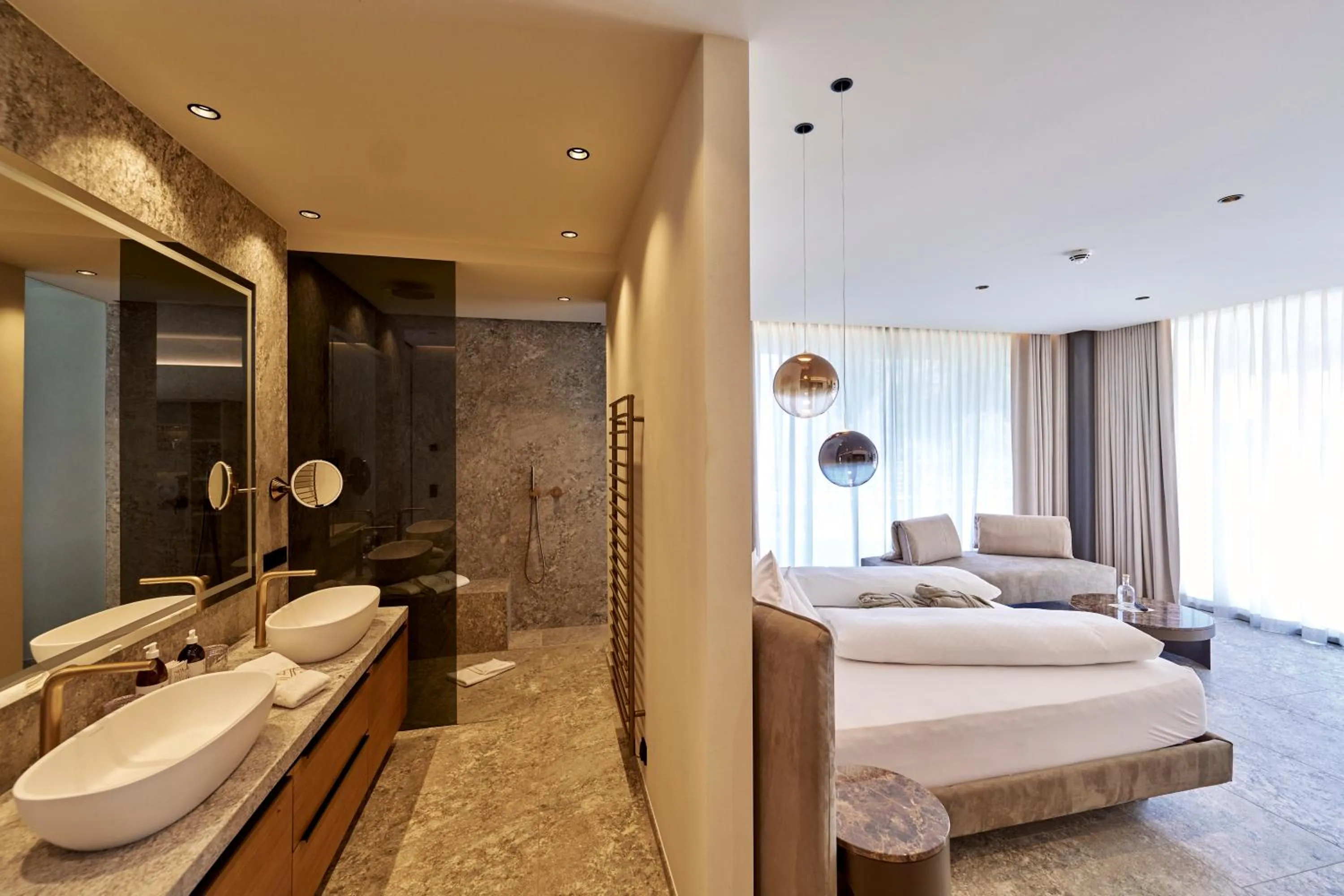 Bed in Boutique Hotel AMARIL