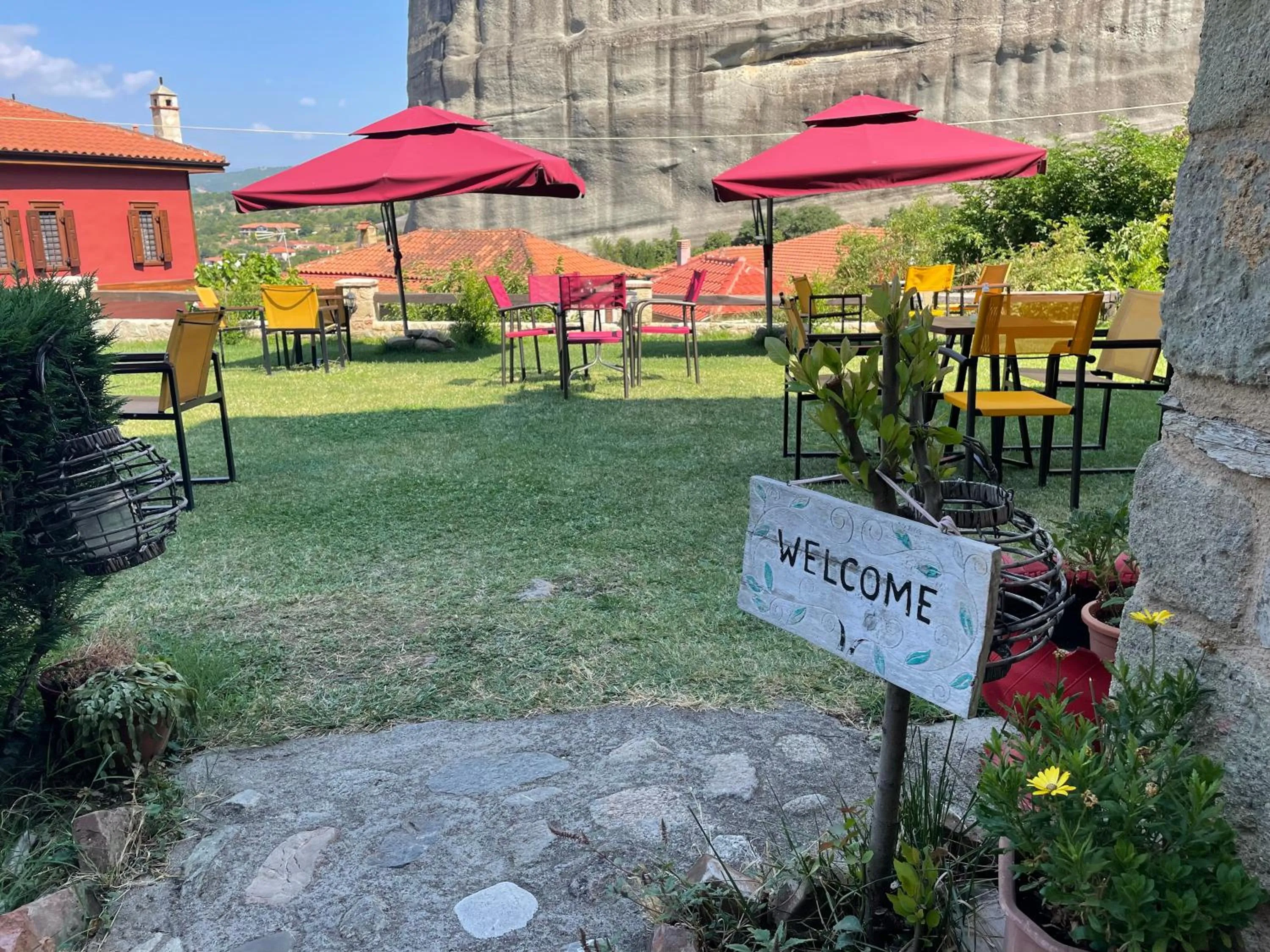Garden in Archontiko Mesohori Meteora