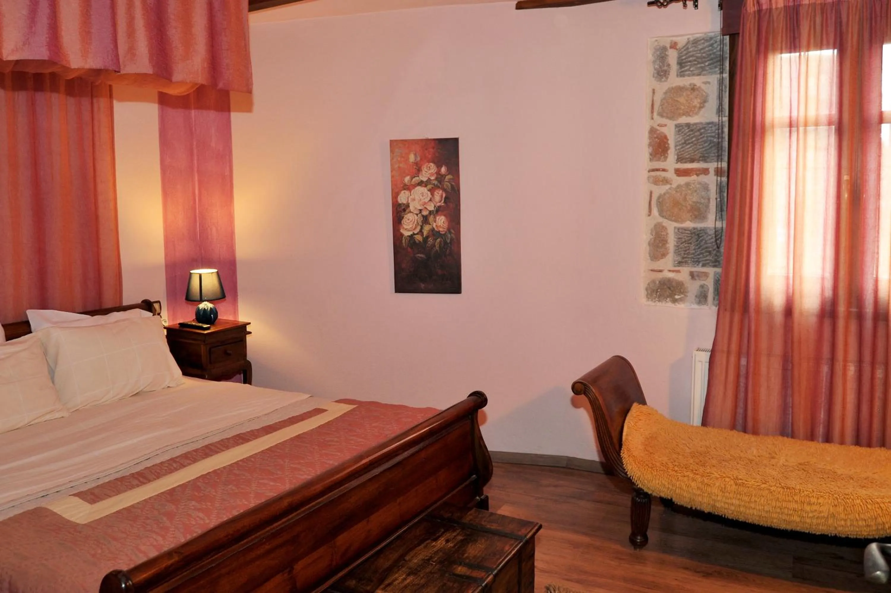 Bedroom, Bed in Archontiko Mesohori Meteora