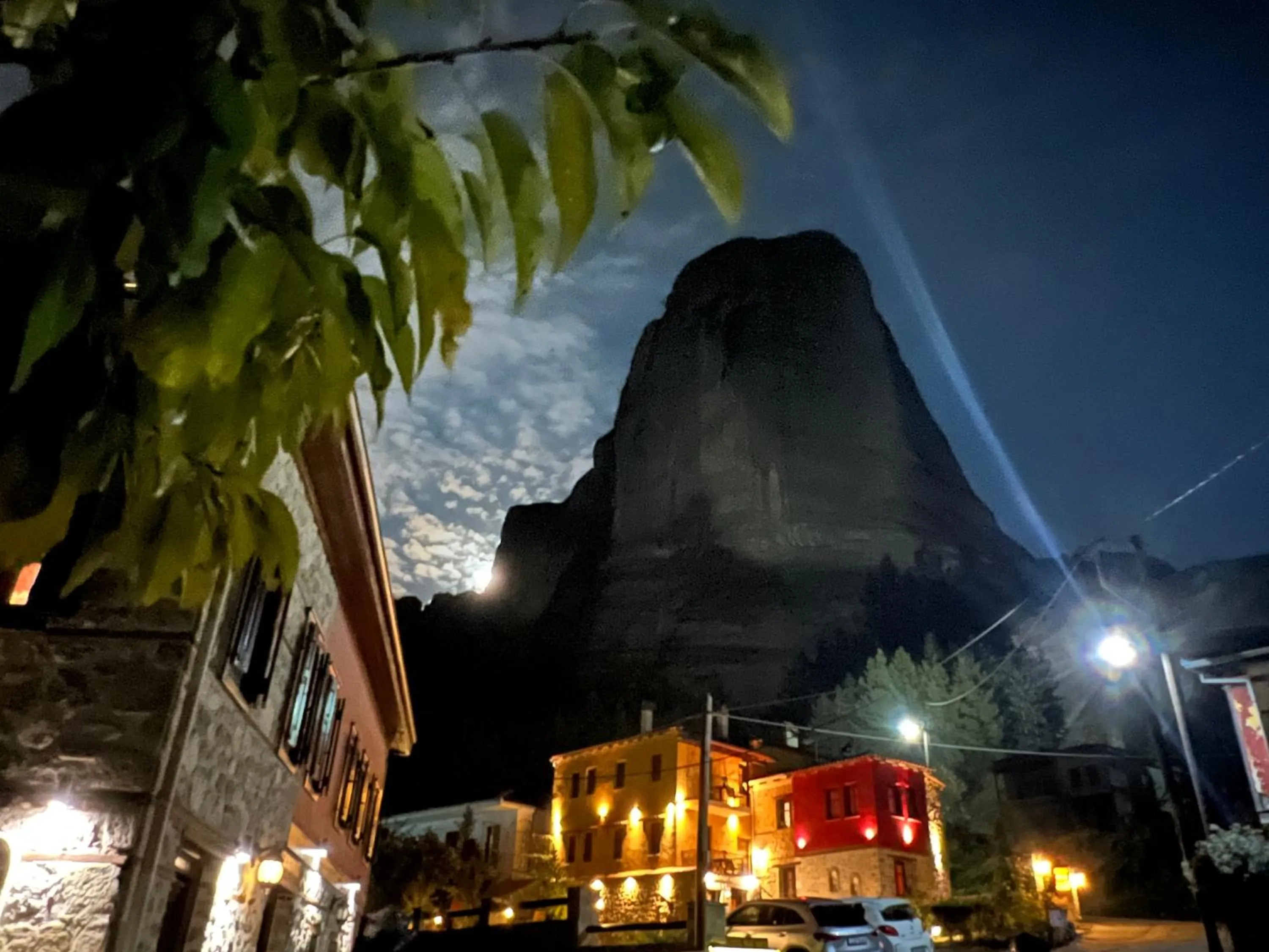 Property building in Archontiko Mesohori Meteora