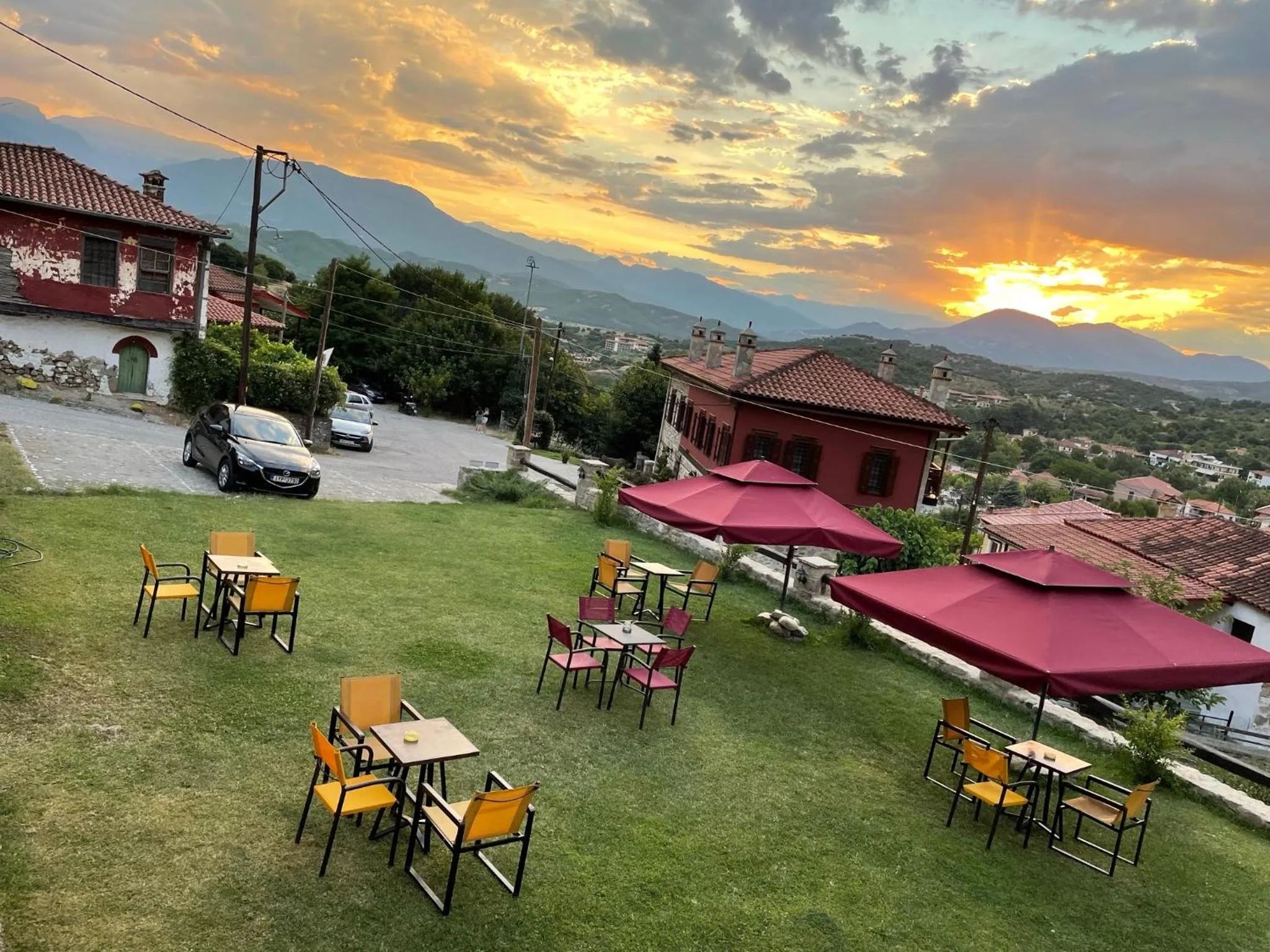 Garden in Archontiko Mesohori Meteora
