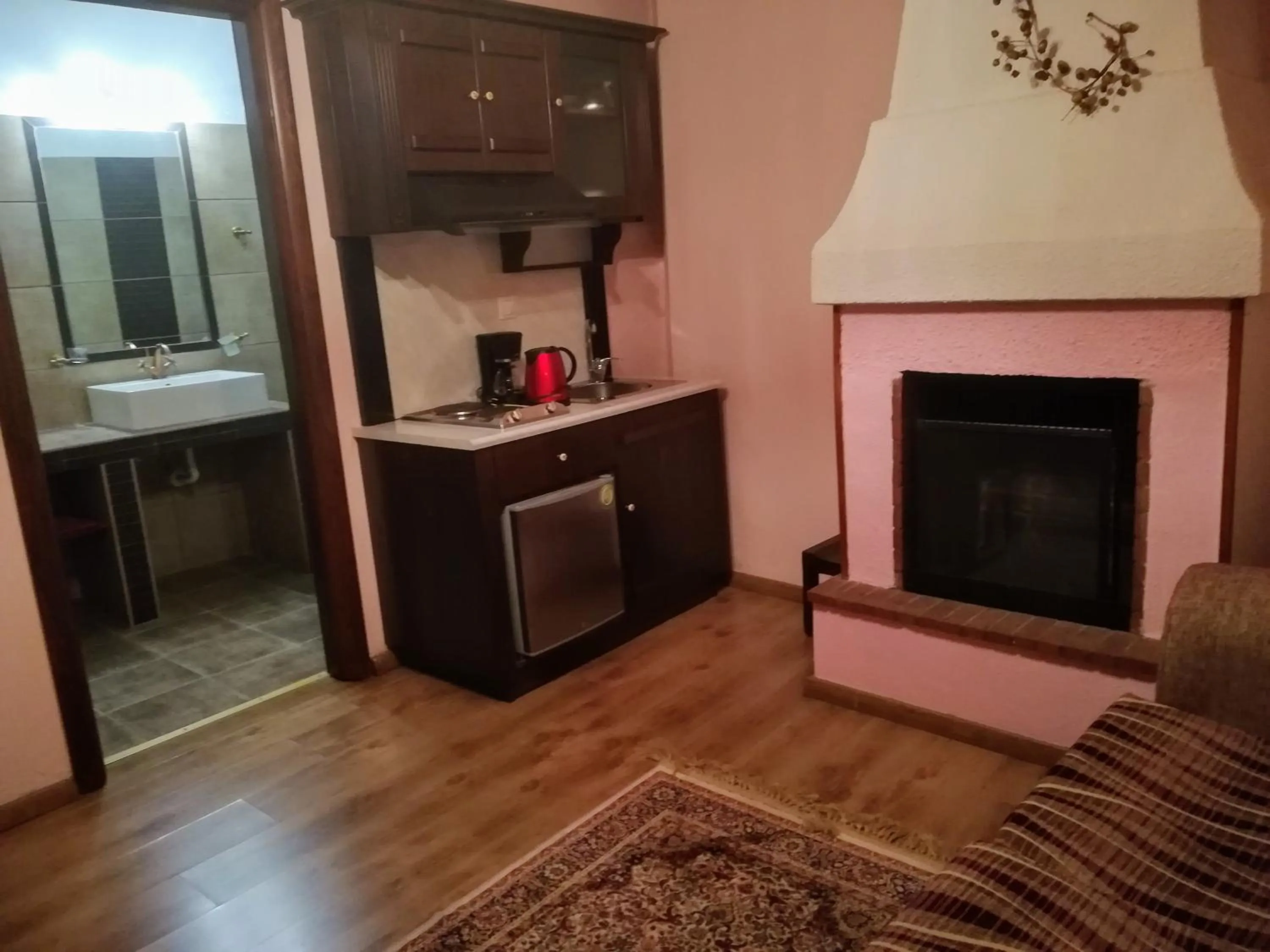 Decorative detail in Archontiko Mesohori Meteora