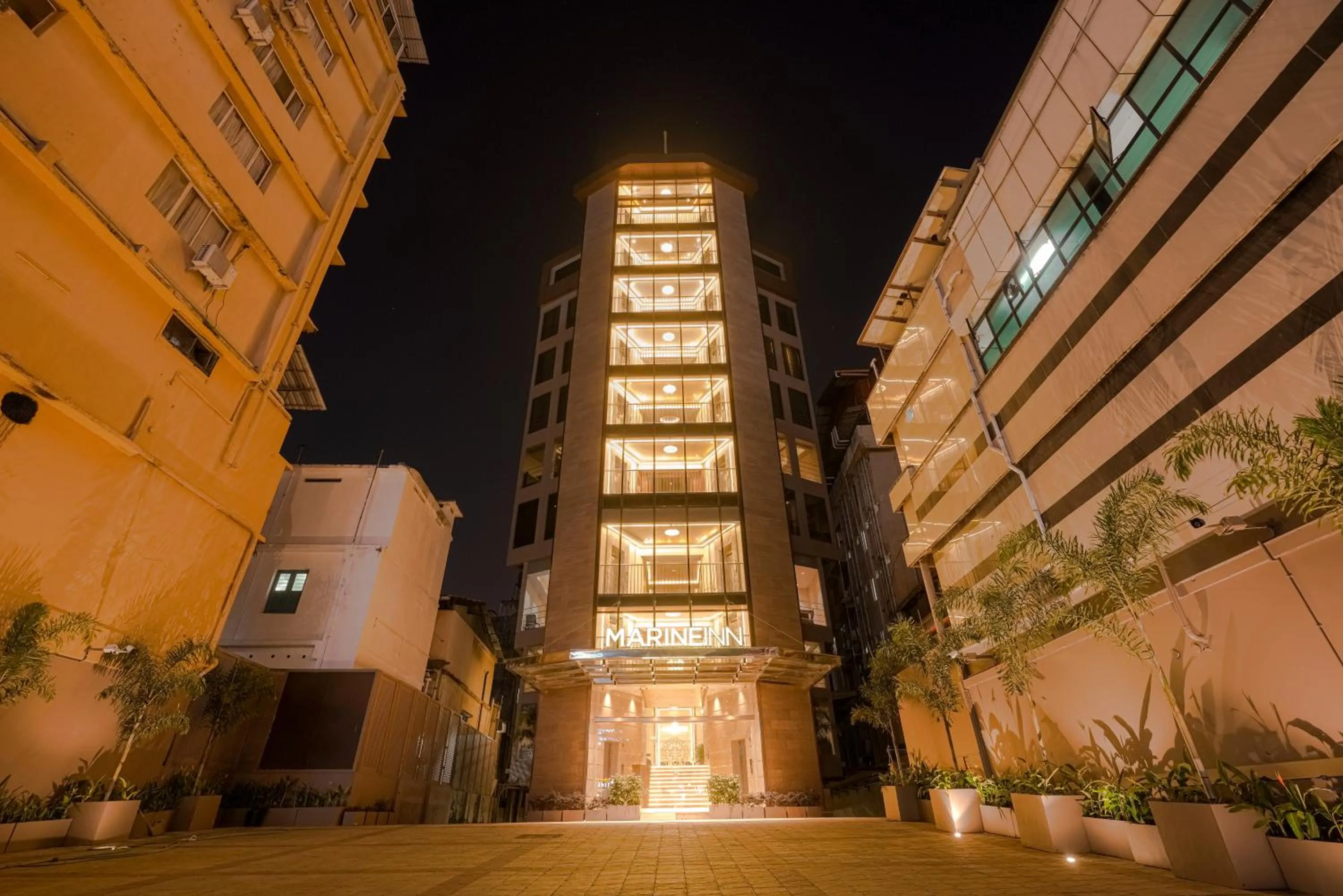 Property building in Marine Inn Hotel