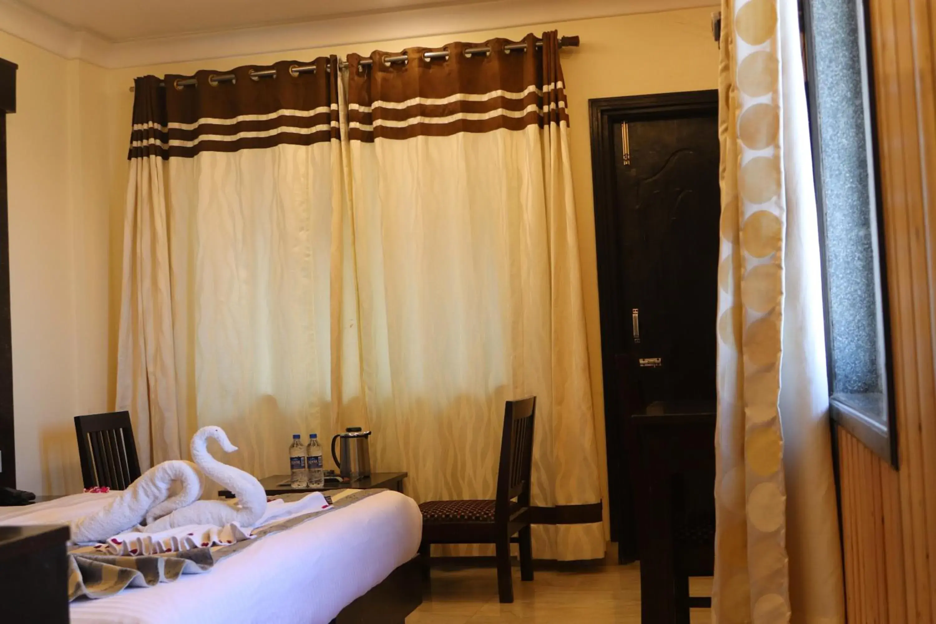 Superior Double Room in Hotel Kishna Palace Superior Double Room in Hotel Kishna Palace