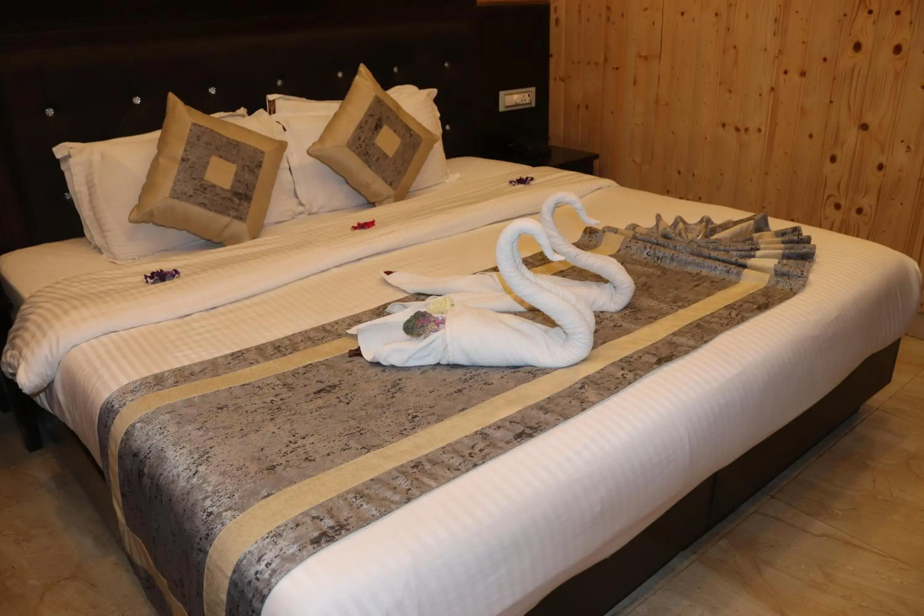 Deluxe Double Room in Hotel Kishna Palace Deluxe Double Room in Hotel Kishna Palace