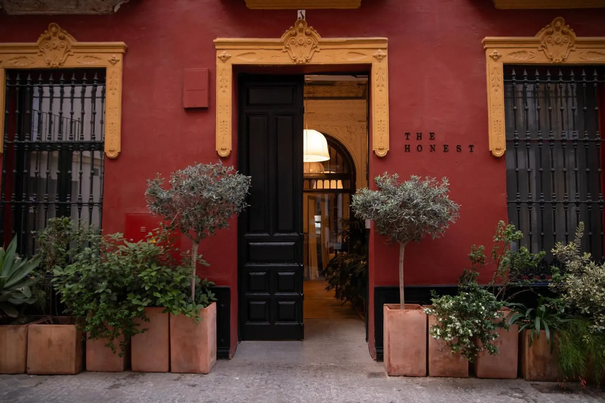 Property building in Honest Sevilla Property building in Honest Sevilla