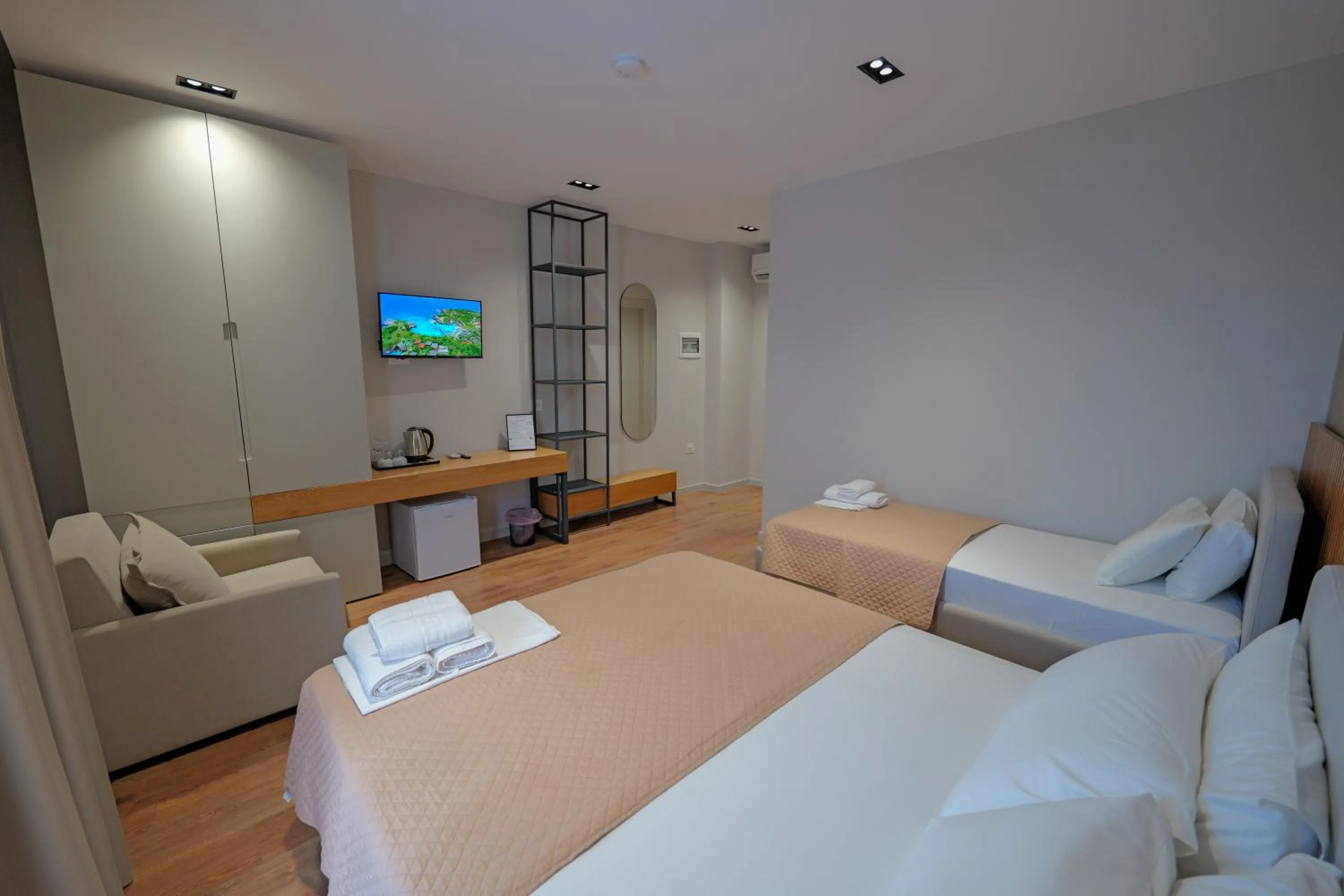 Photo of the whole room, Bed in Hotel Ajden by Mira Mare