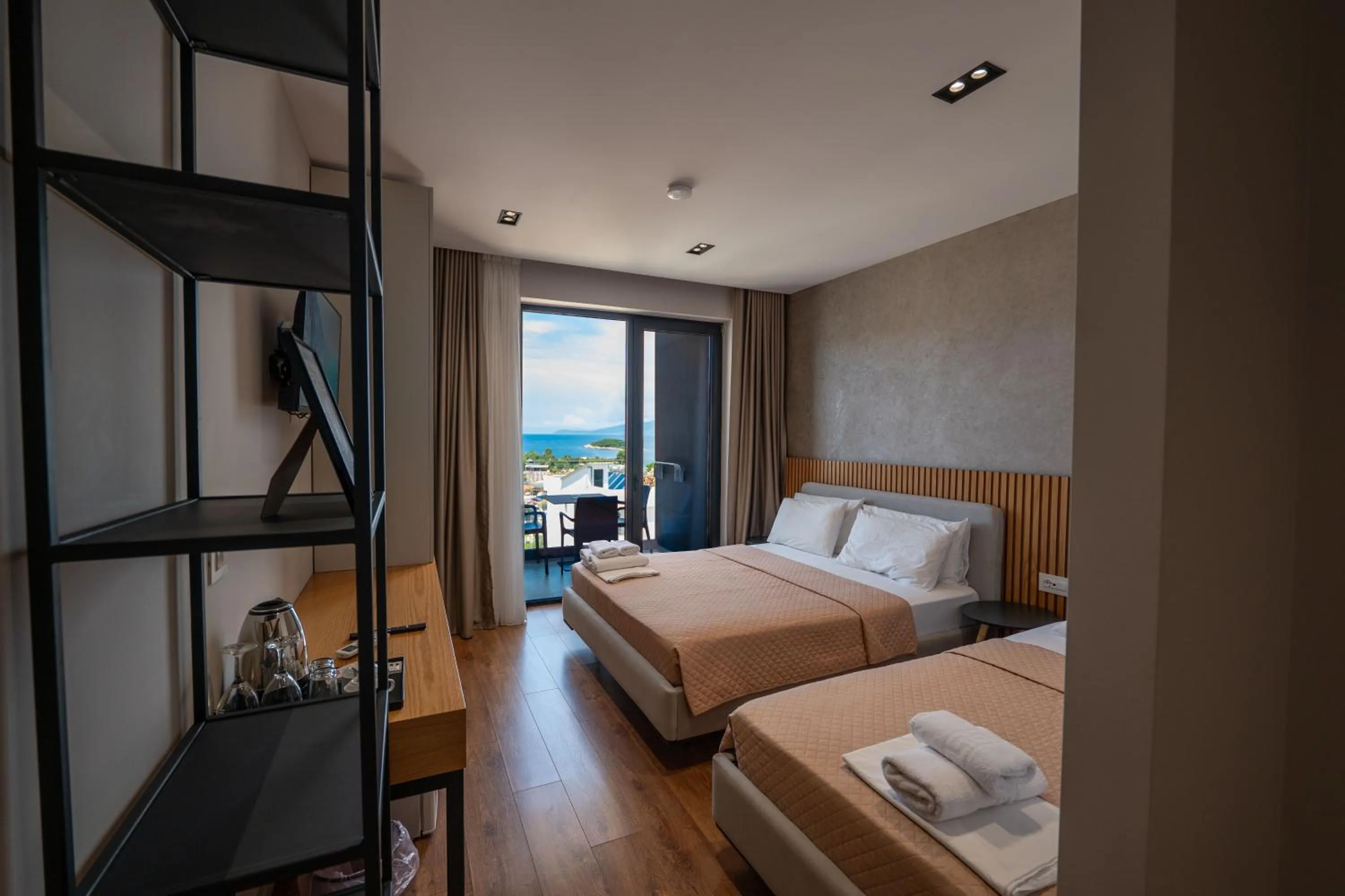 Photo of the whole room, Bed in Hotel Ajden by Mira Mare