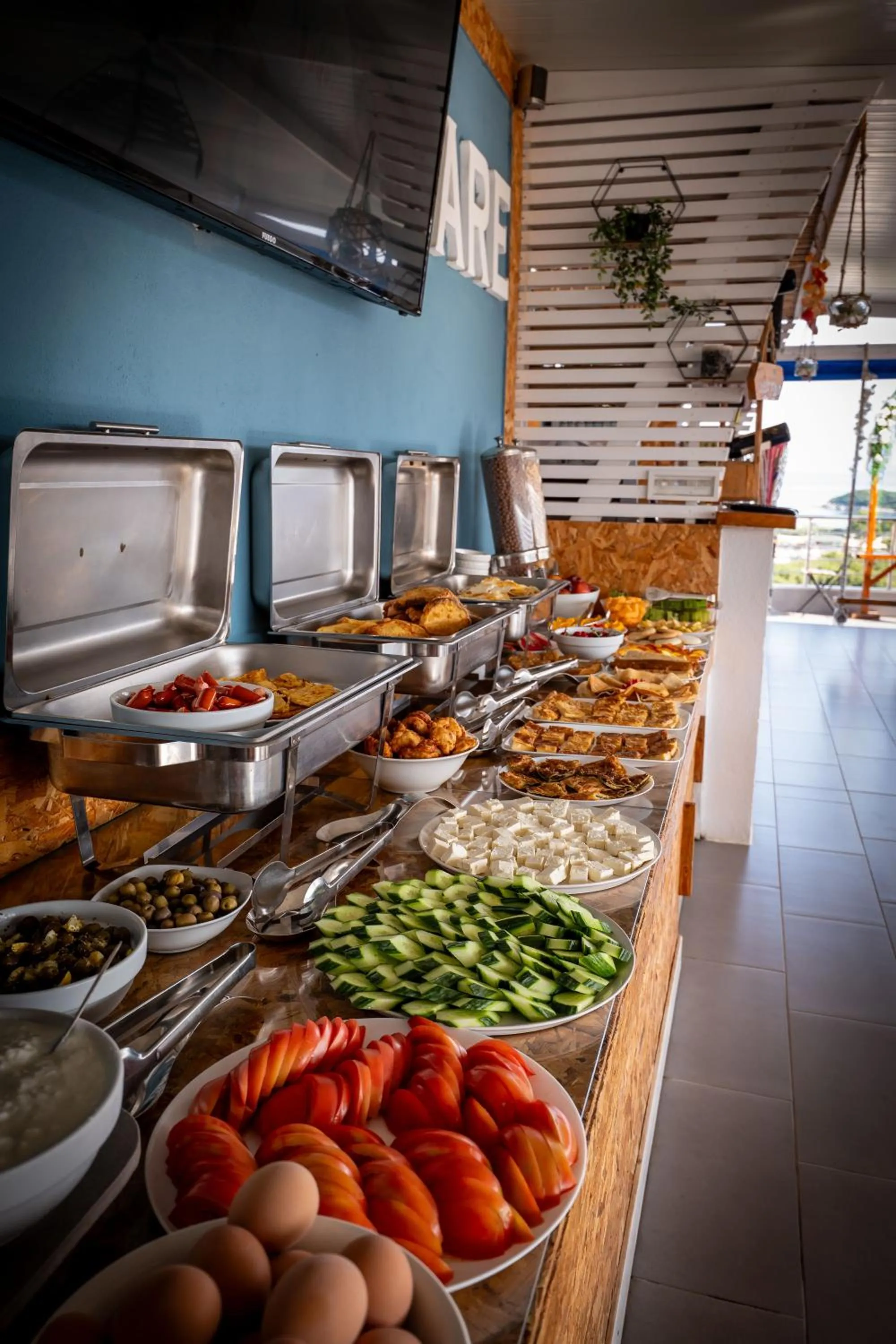 Food and drinks in Hotel Ajden by Mira Mare