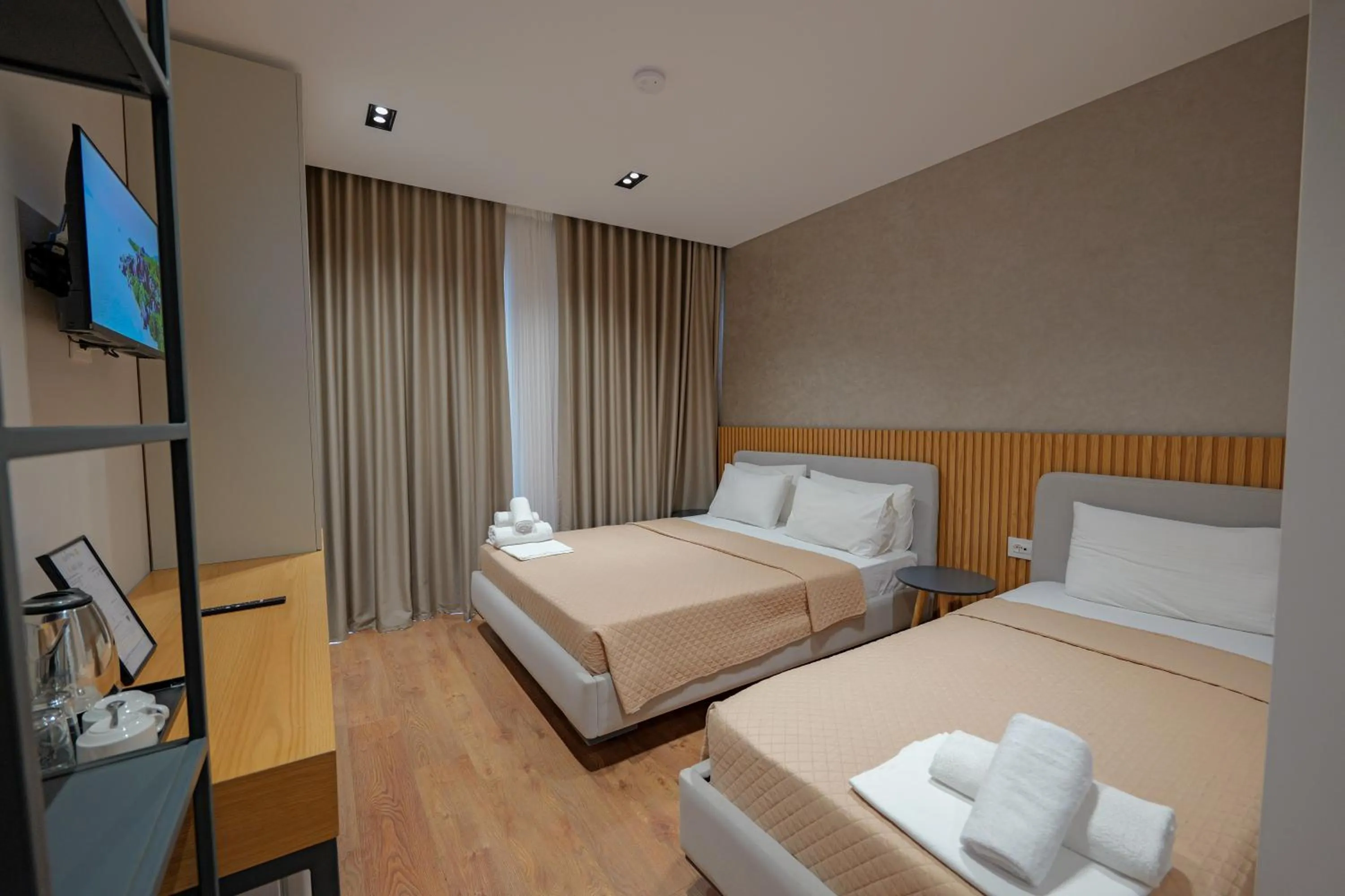 Photo of the whole room, Bed in Hotel Ajden by Mira Mare