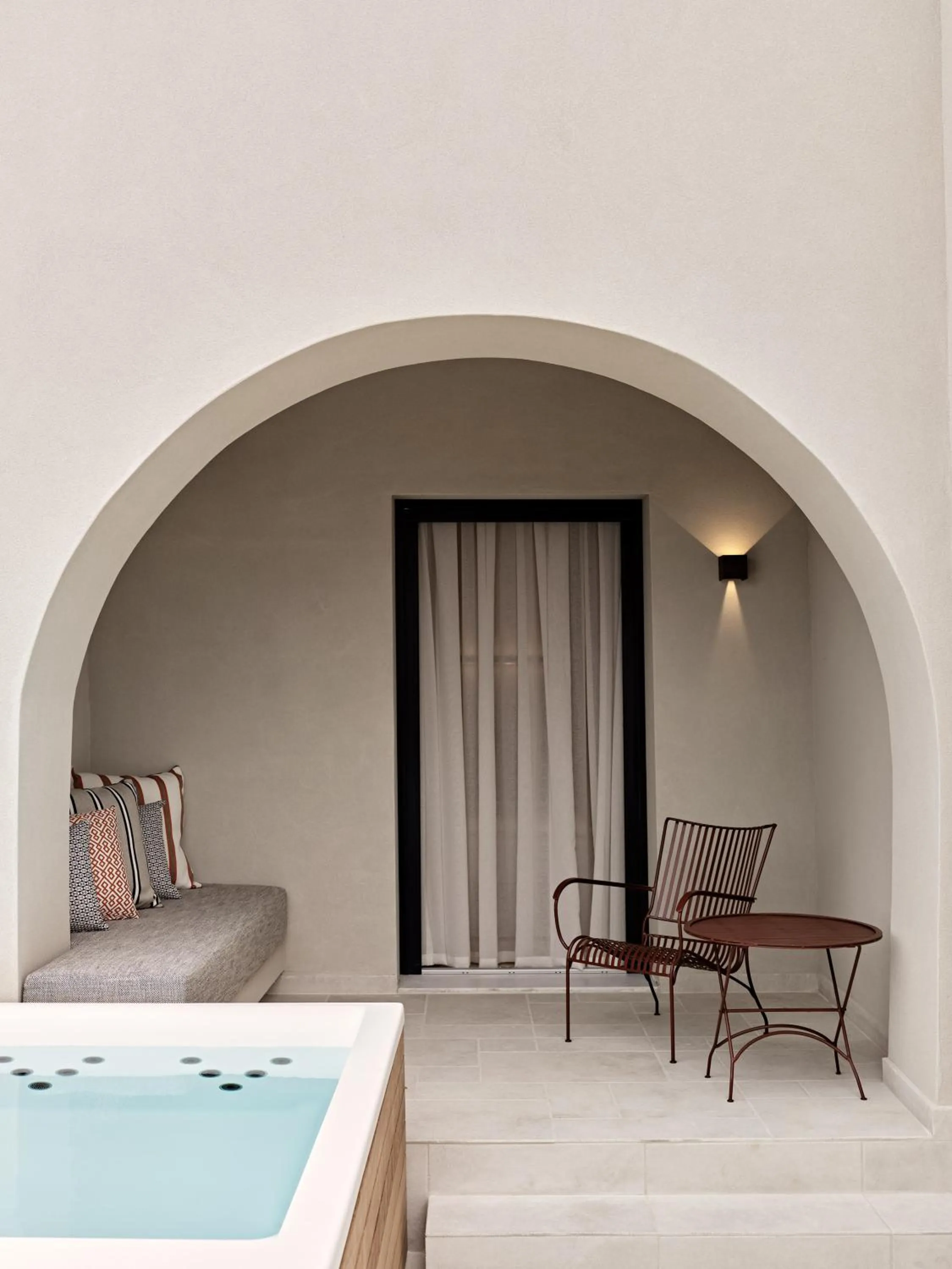 Hot Tub in NAUMA PAROS Design Boutique Hotel