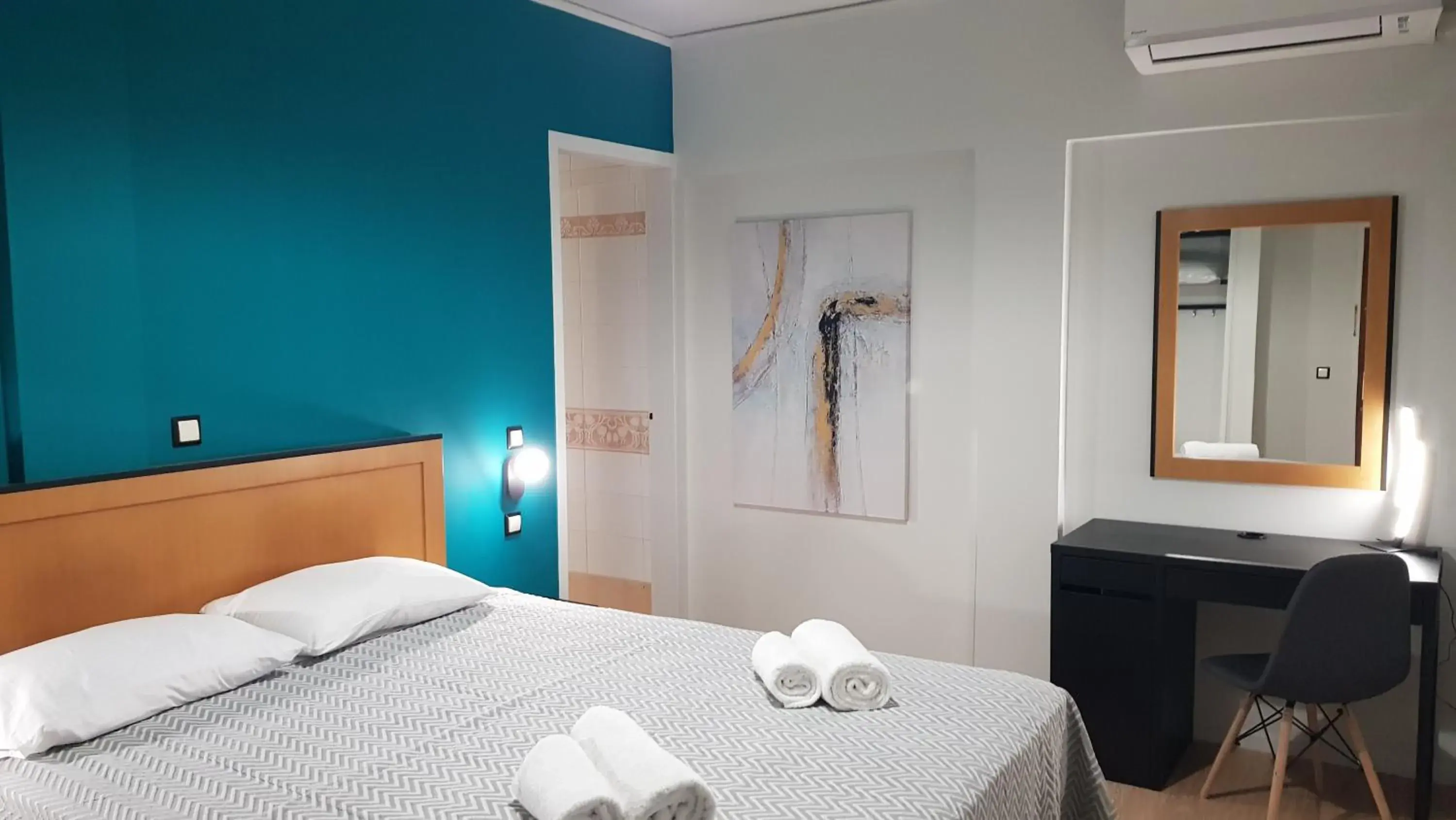 Bed in Savoy Hotel Bed in Savoy Hotel