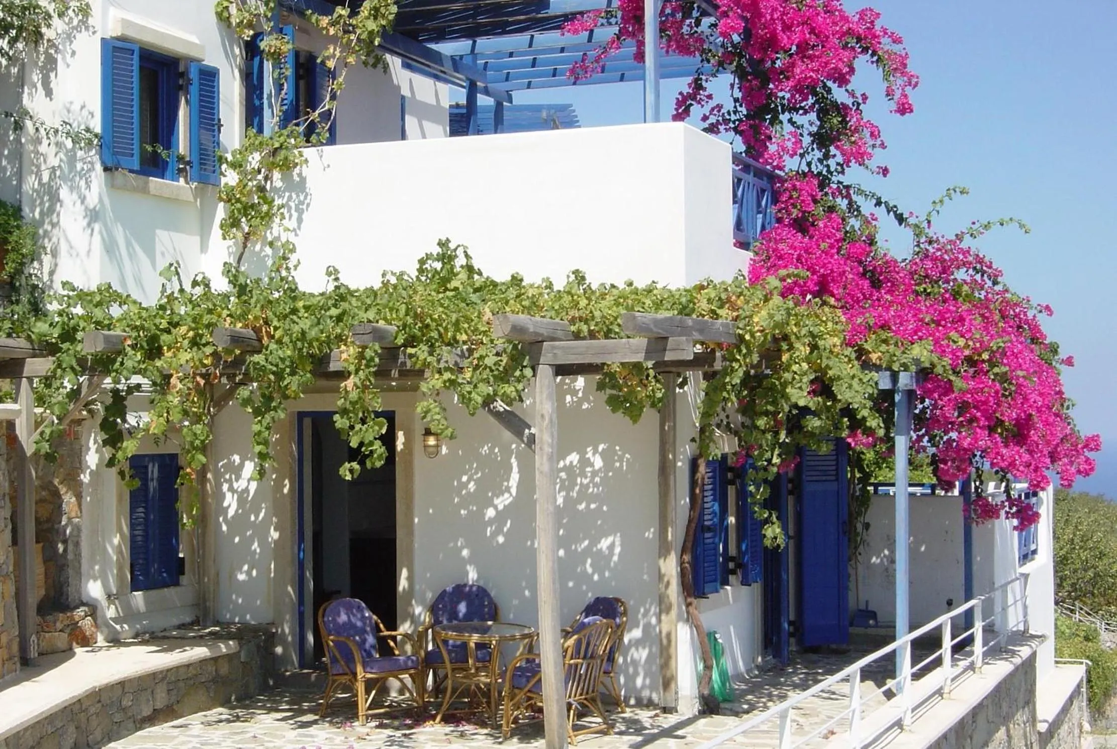 Photo of the whole room in Nymphes Luxury Apartments