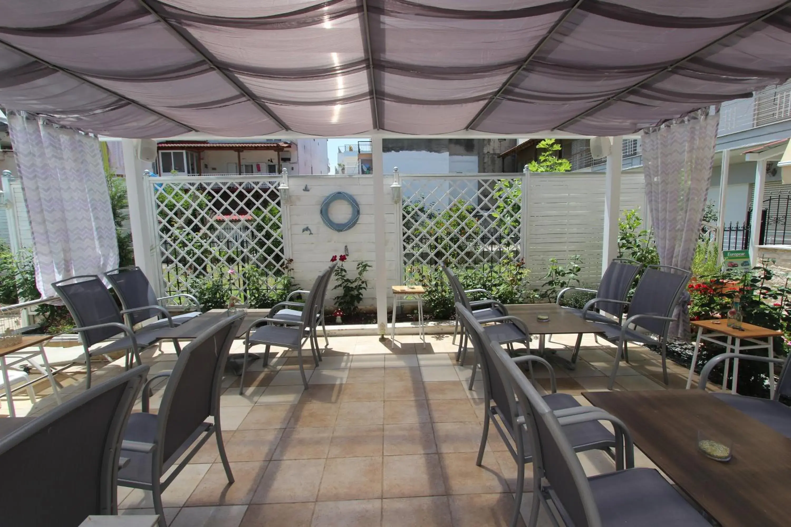 Restaurant/places to eat in Hotel Mallas Restaurant/places to eat in Hotel Mallas