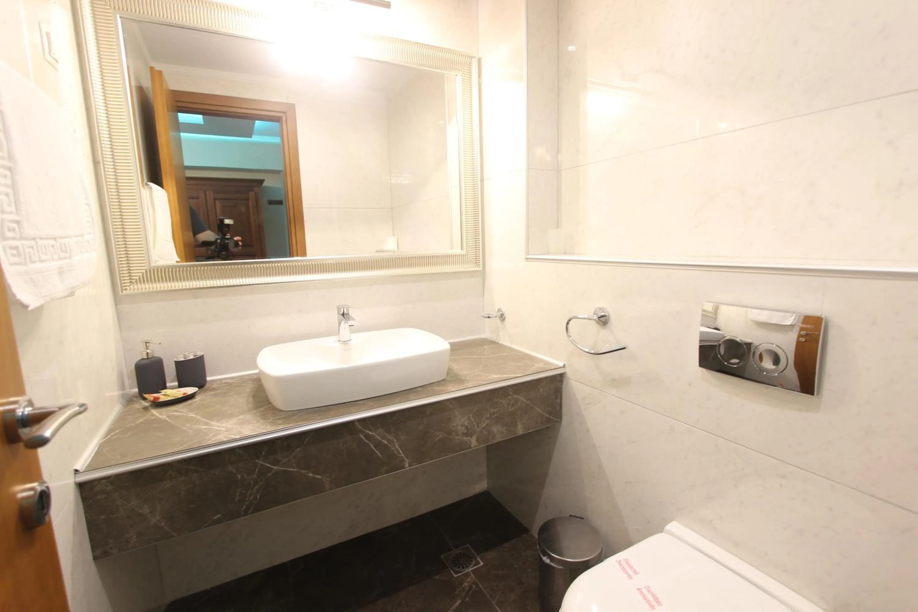 Bathroom in Hotel Mallas