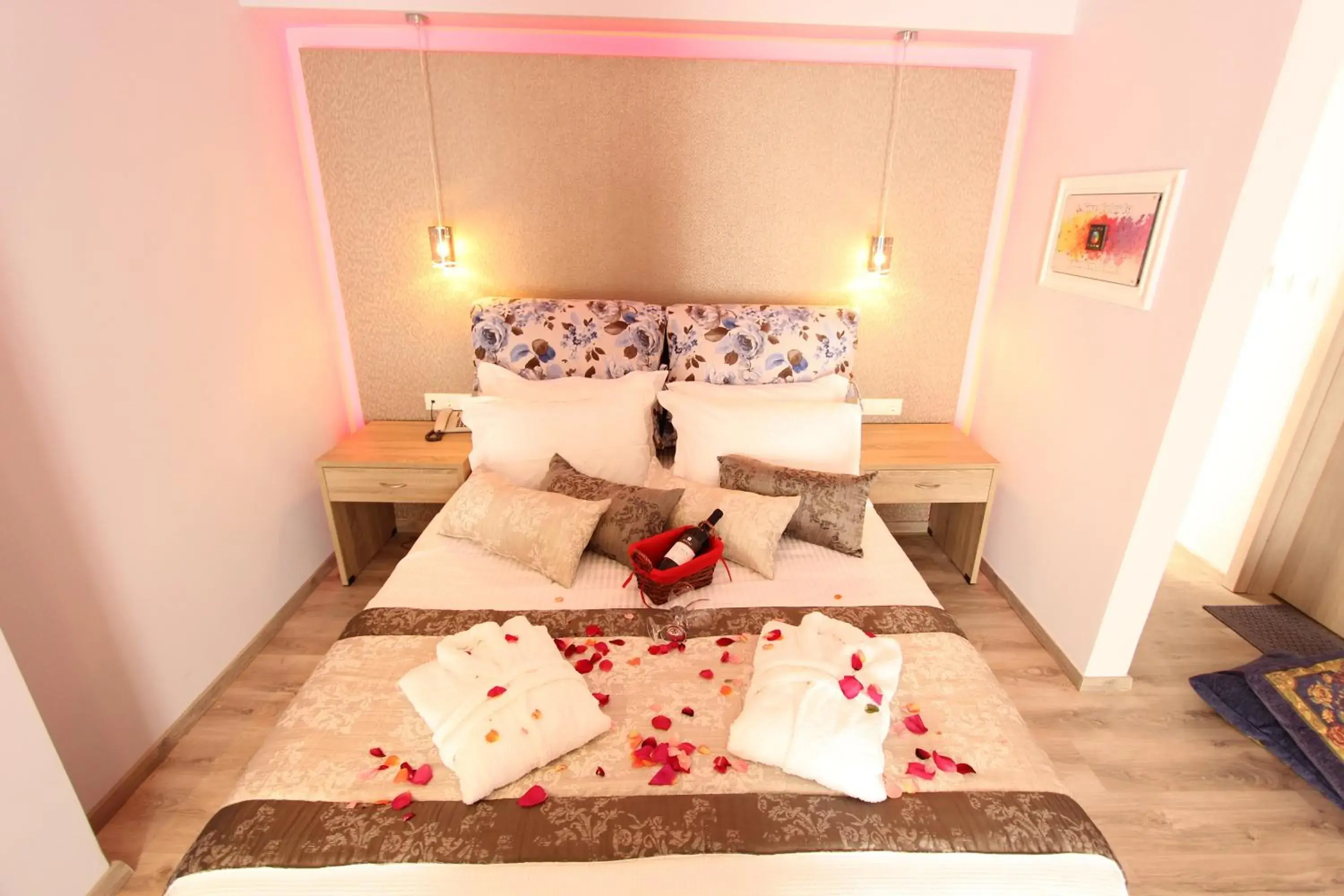 Bed in Hotel Mallas Bed in Hotel Mallas