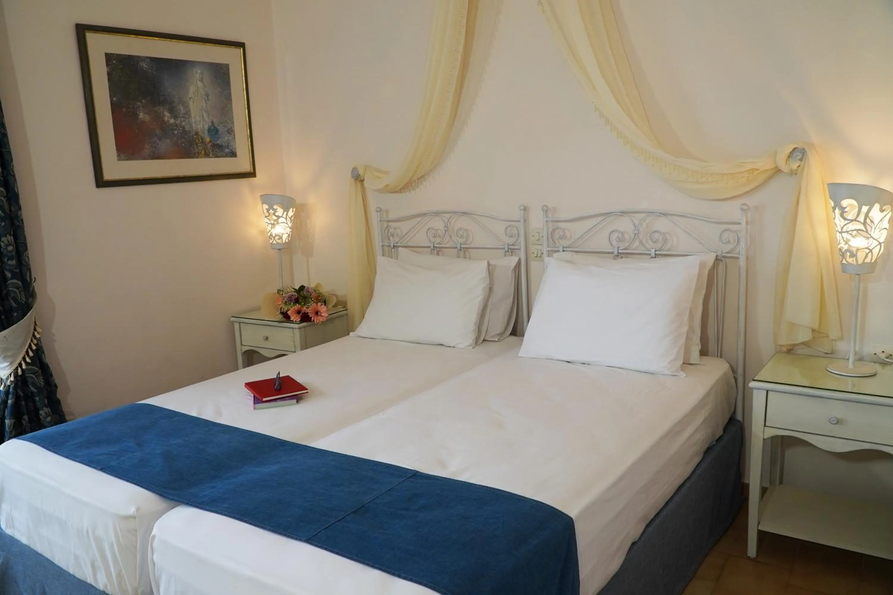 Bedroom, Bed in Vasilaras Hotel