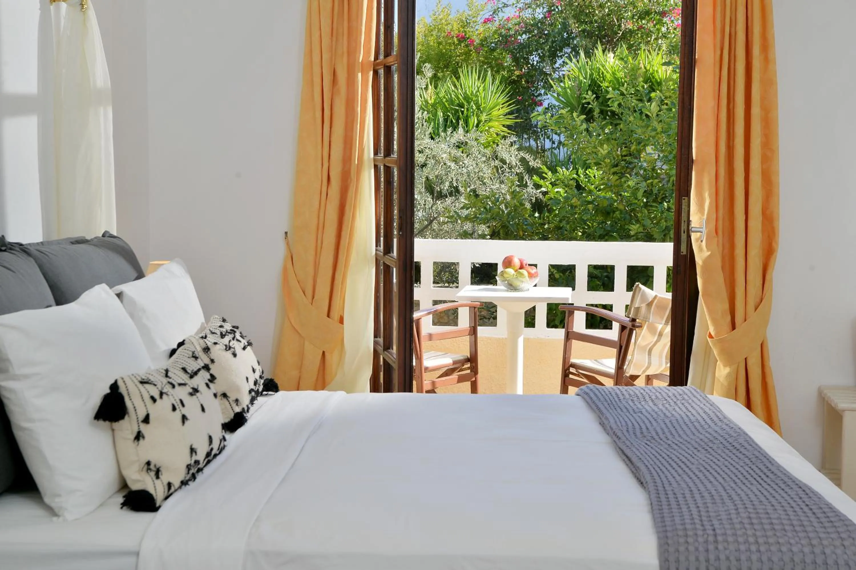 Bedroom, Bed in Vasilaras Hotel