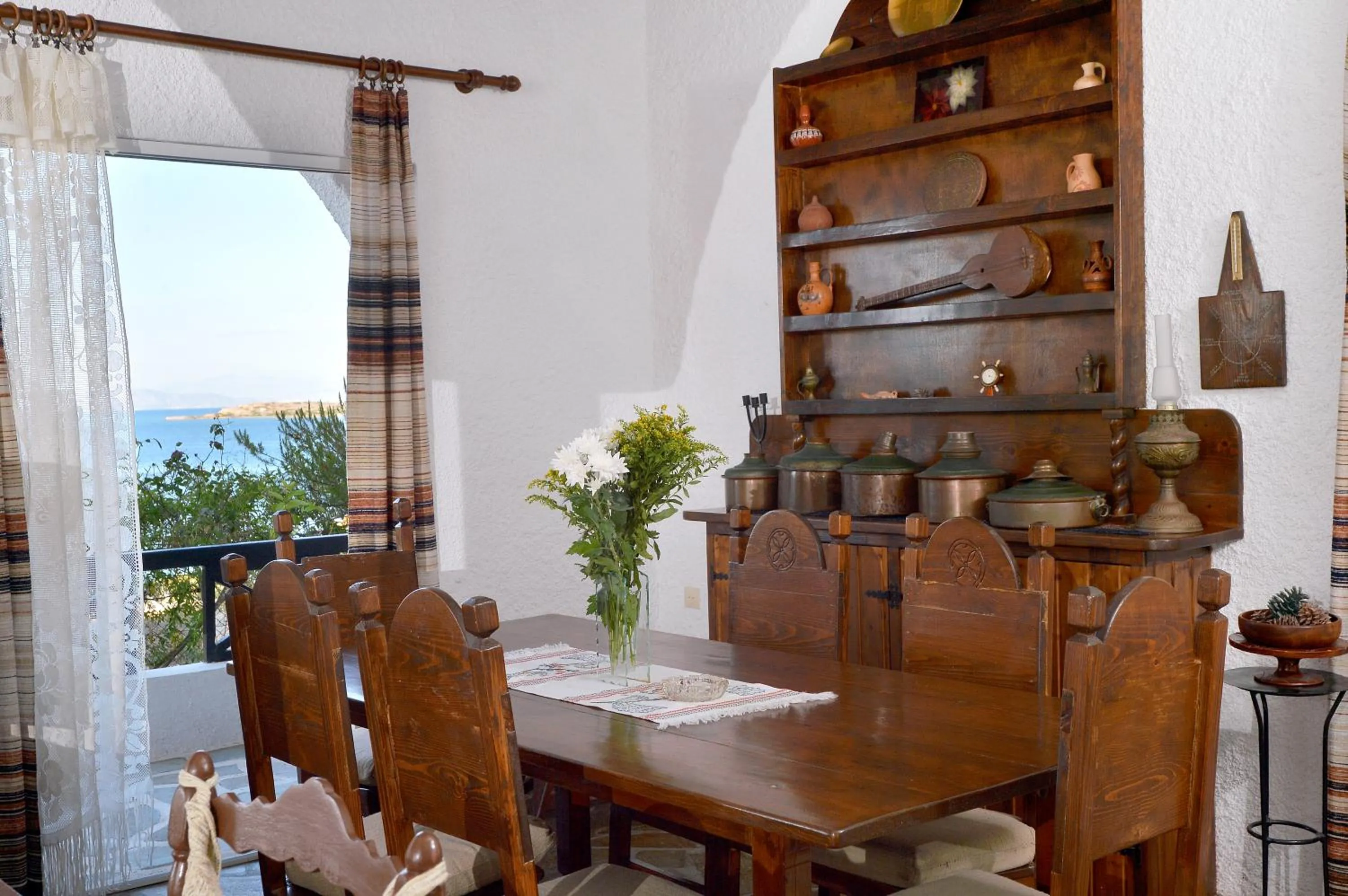 Dining area in Vasilaras Hotel