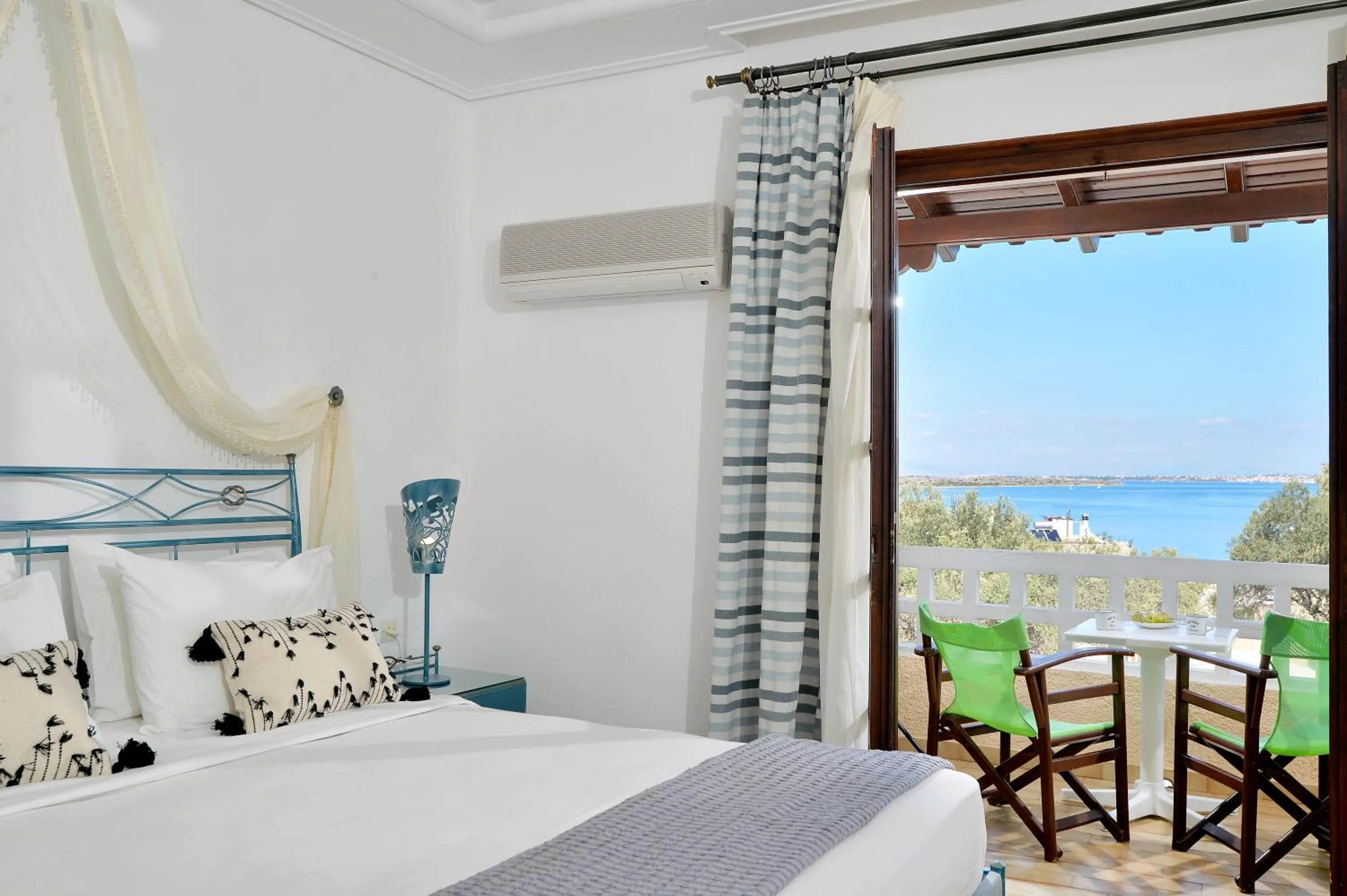 Bedroom, Bed in Vasilaras Hotel