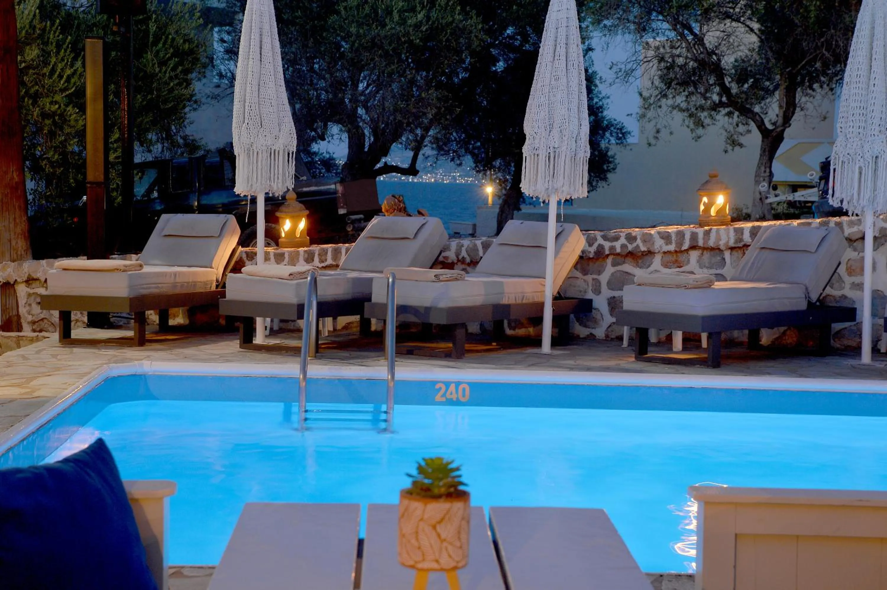 Night in Vasilaras Hotel