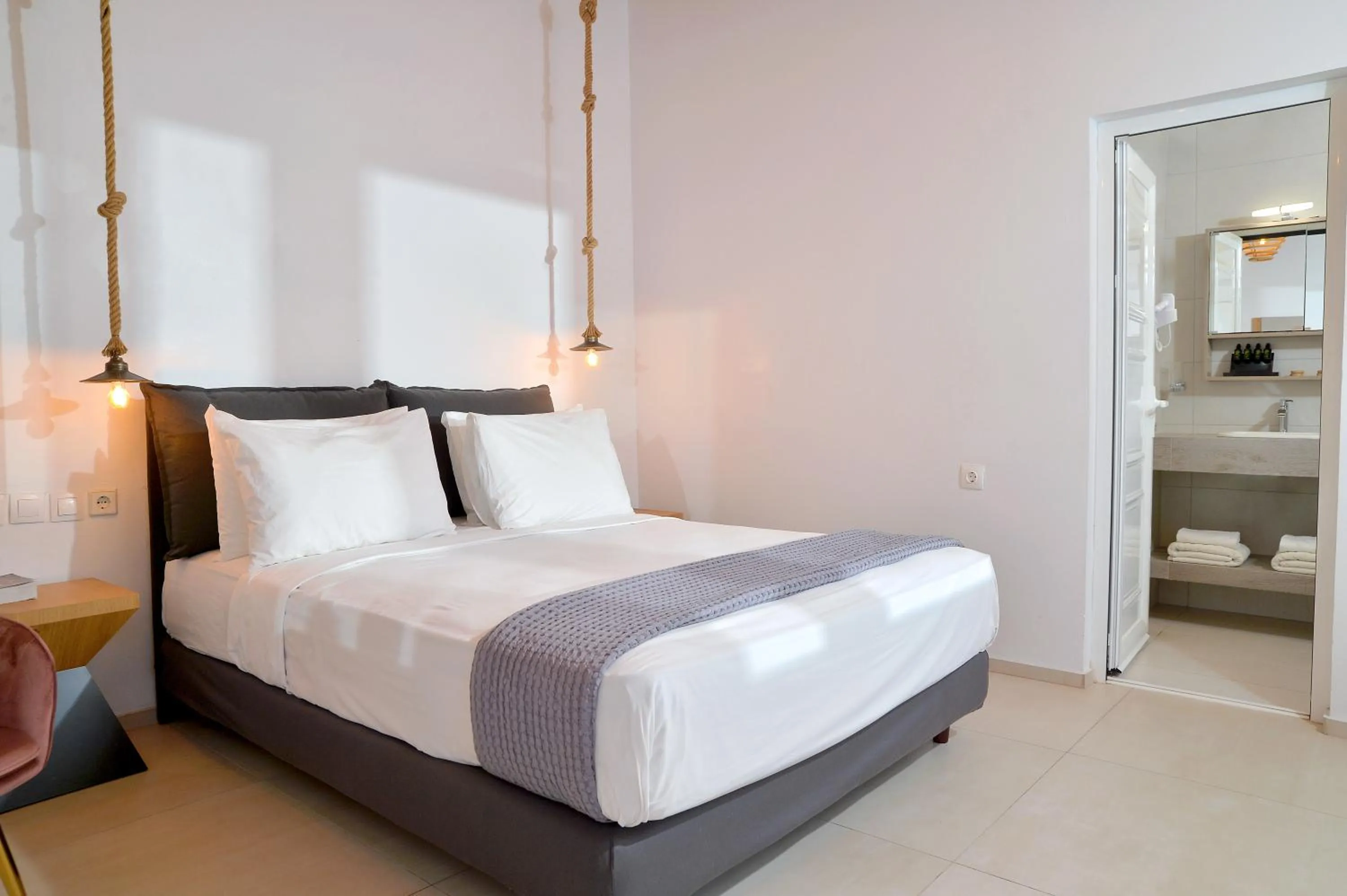 Bedroom, Bed in Vasilaras Hotel