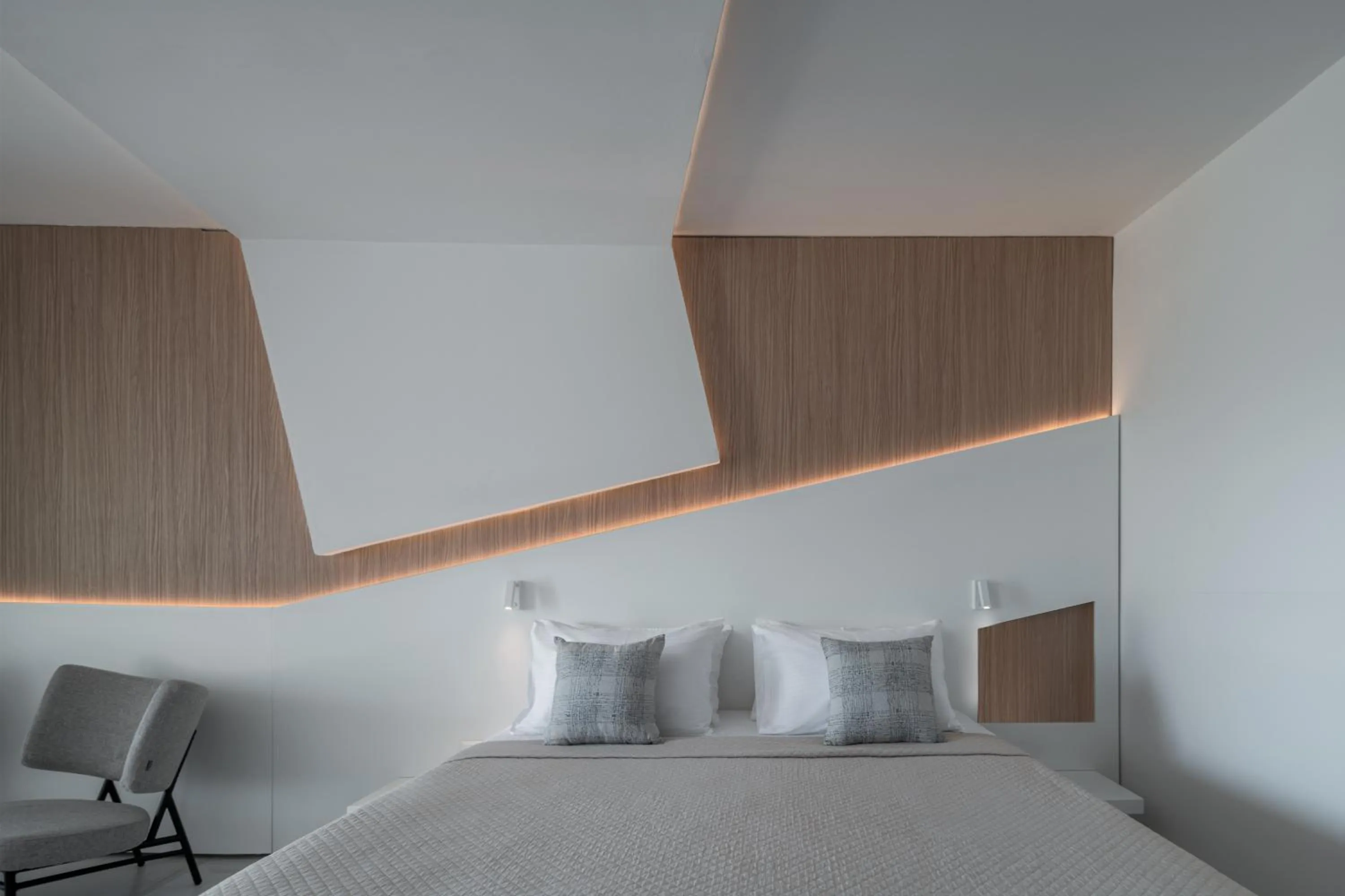 Bed in Kassandra Bay Resort, Suites & Spa