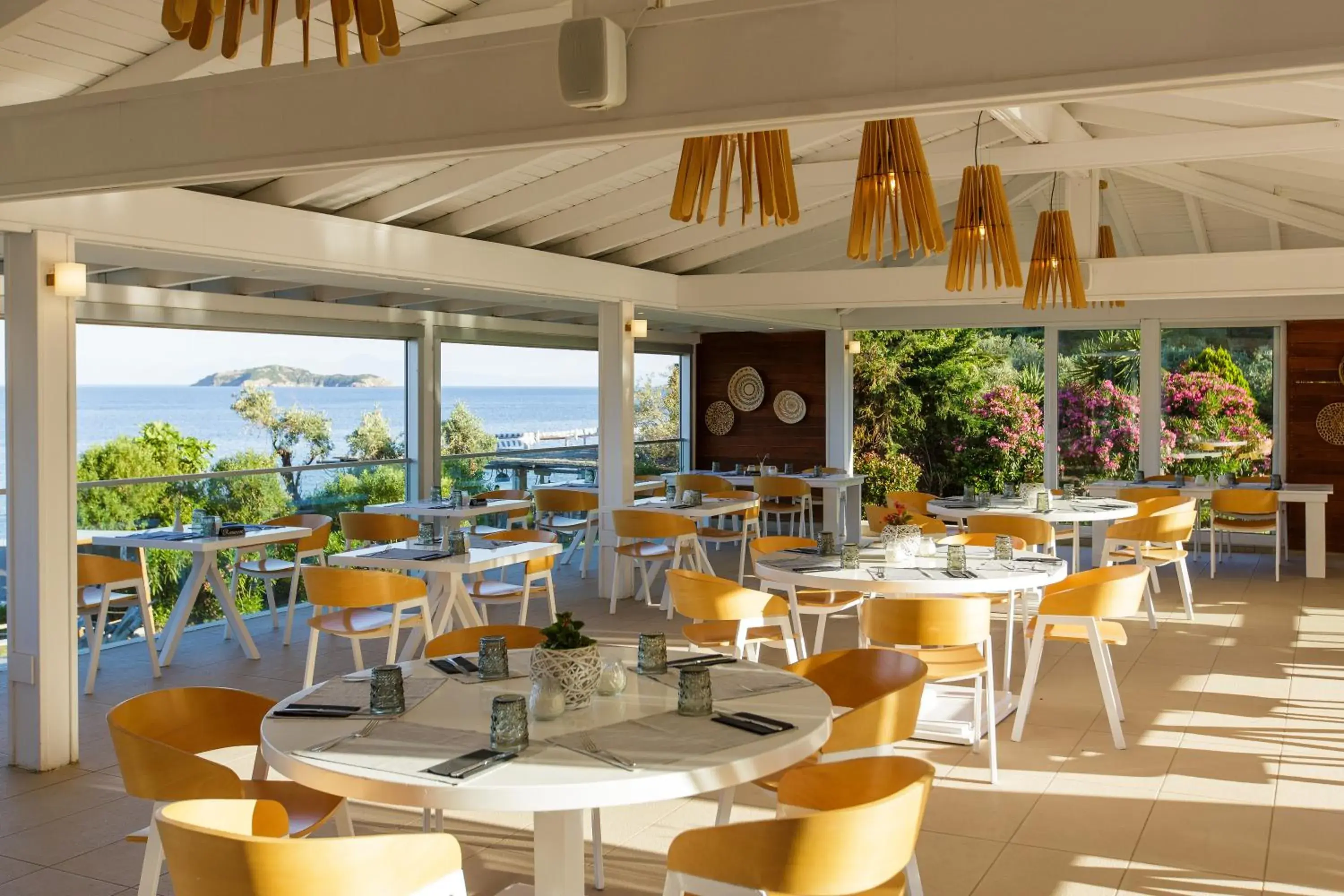 Restaurant/places to eat in Kassandra Bay Resort, Suites & Spa Restaurant/places to eat in Kassandra Bay Resort, Suites & Spa