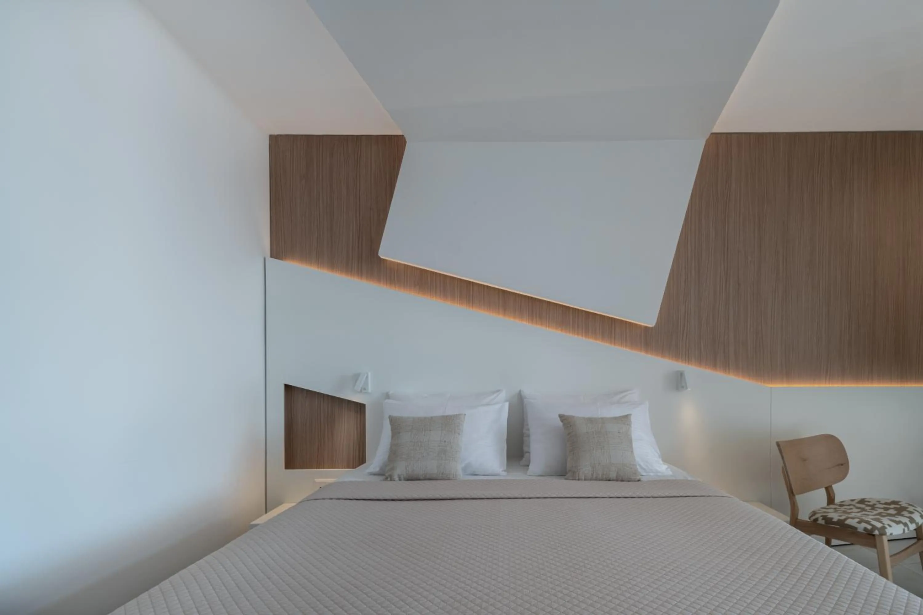 Photo of the whole room, Bed in Kassandra Bay Resort, Suites & Spa