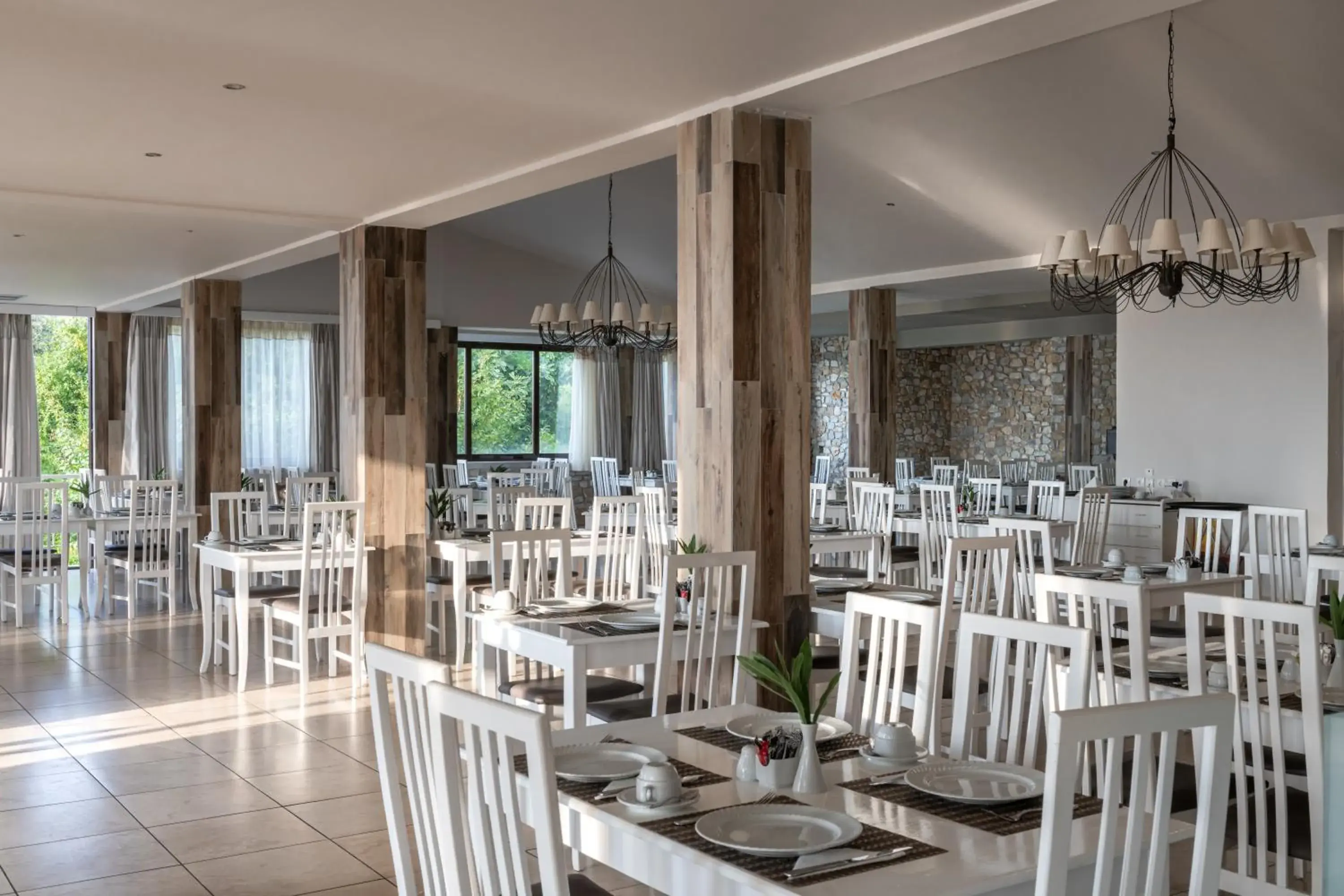 Restaurant/places to eat in Kassandra Bay Resort, Suites & Spa Restaurant/places to eat in Kassandra Bay Resort, Suites & Spa