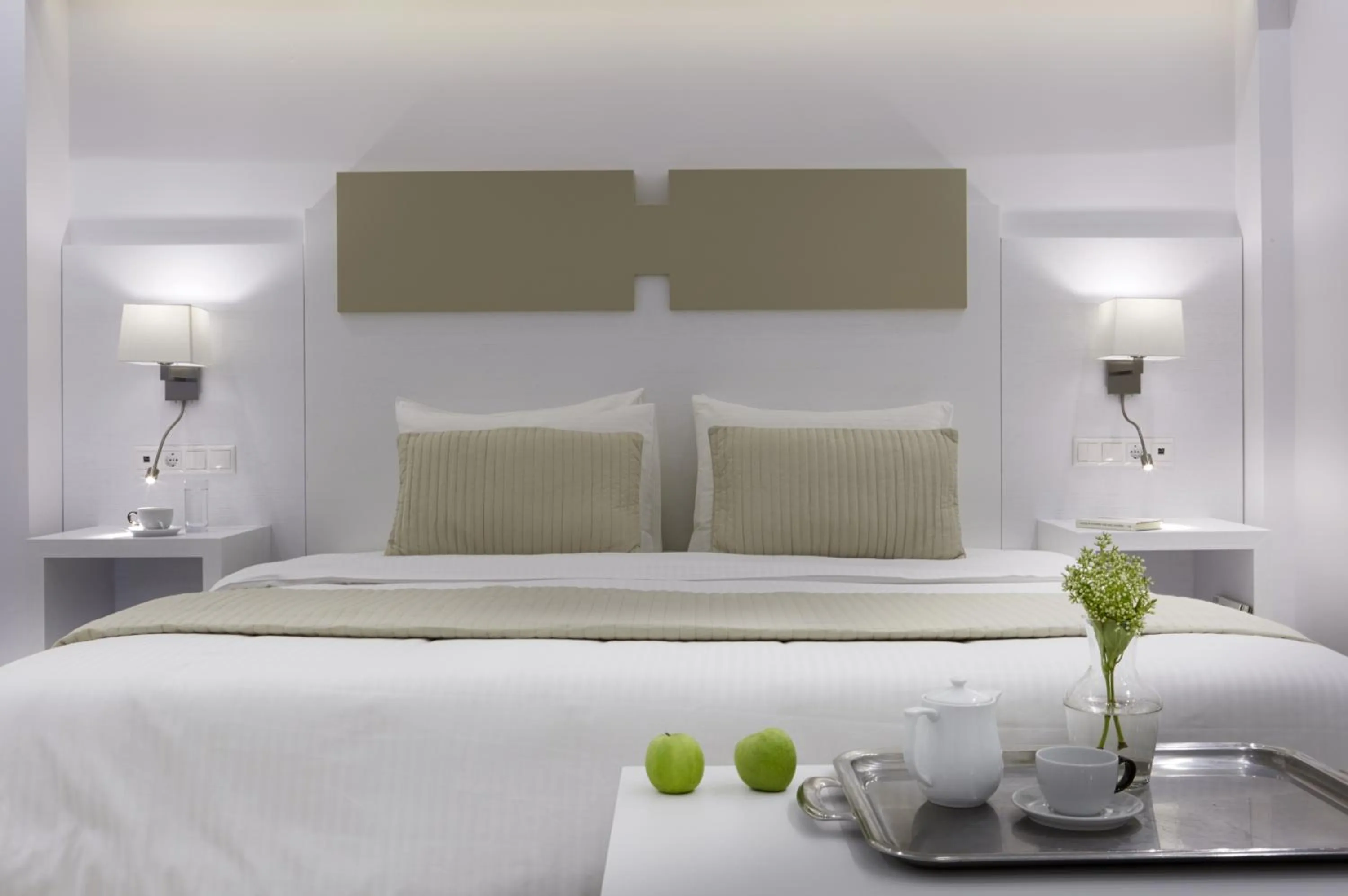 Bedroom, Bed in Kassandra Bay Resort, Suites & Spa