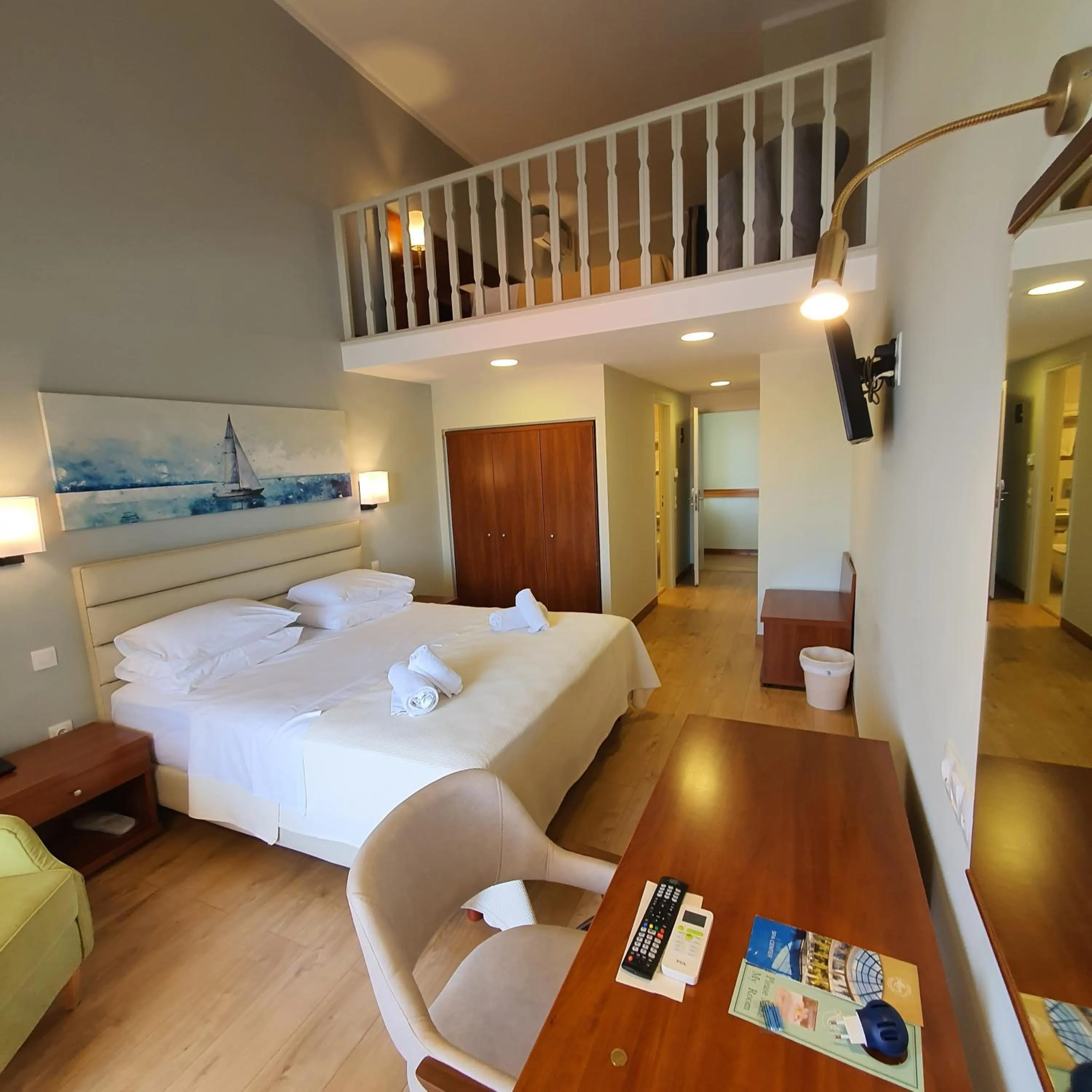 Bed in Alkyon Resort Hotel & Spa