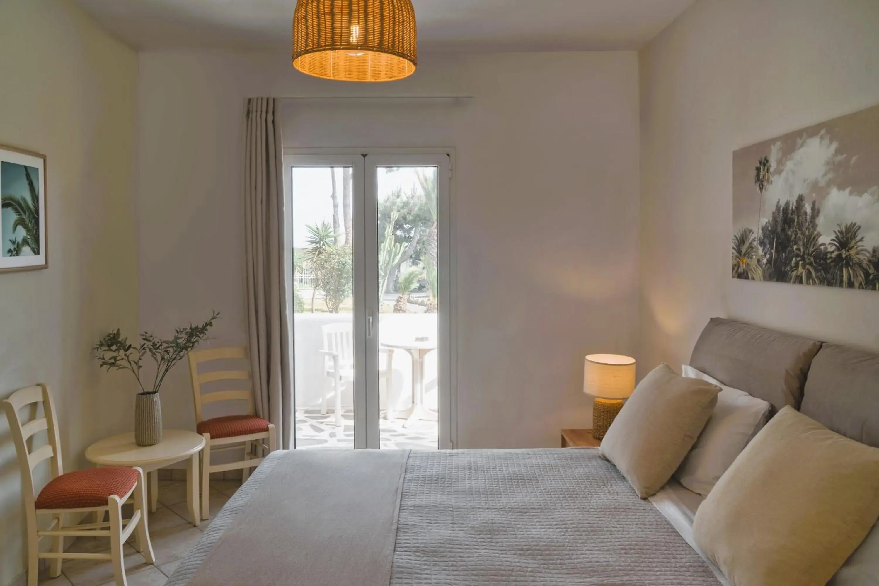 Photo of the whole room, Bed in Asteras Paradise Photo of the whole room, Bed in Asteras Paradise