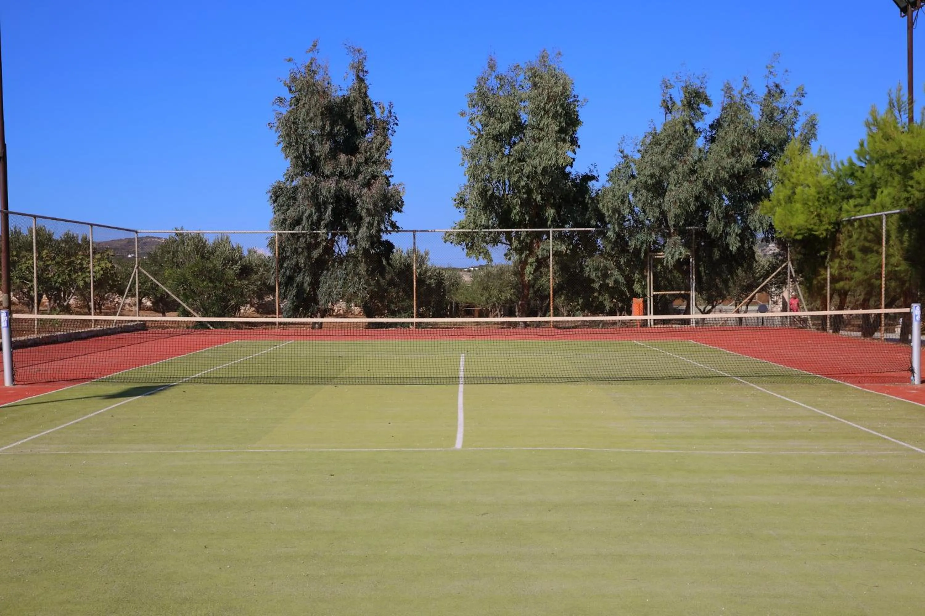 Tennis court in Asteras Paradise