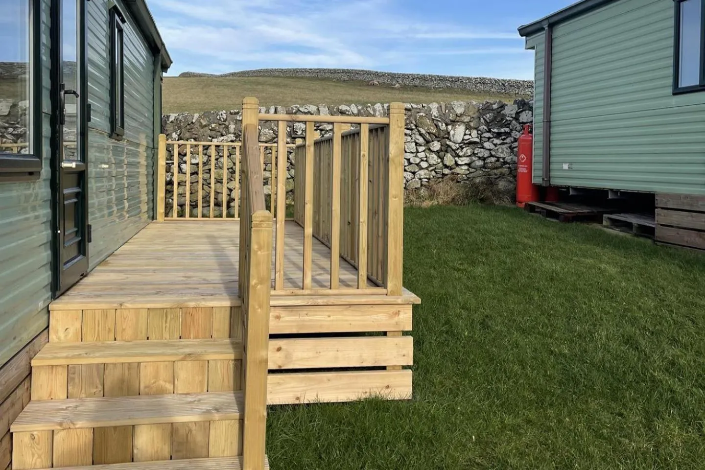 Immaculate 2-Bed Static Caravan at Monrieth