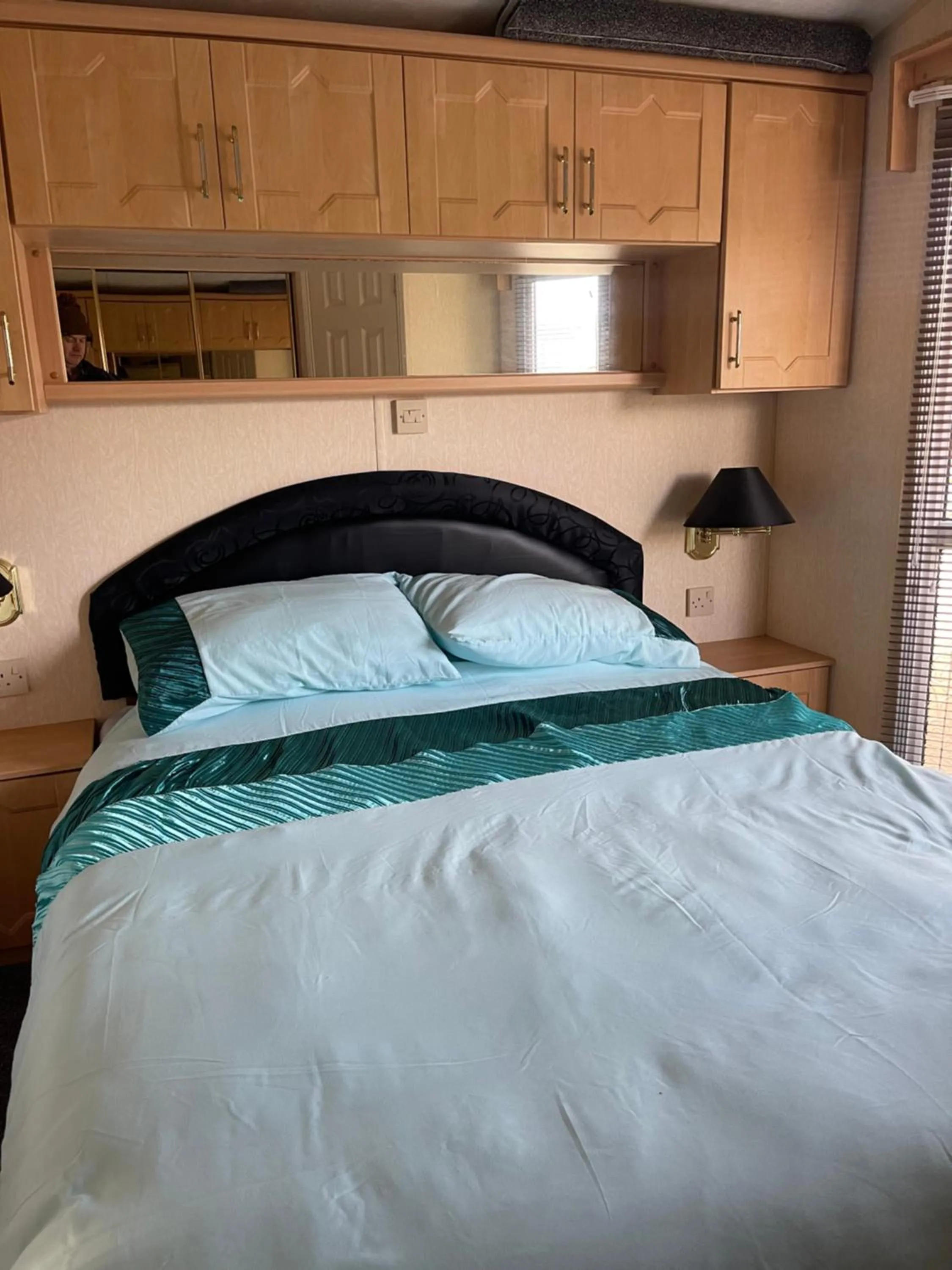 Bed in Immaculate 2-Bed Static Caravan at Monrieth