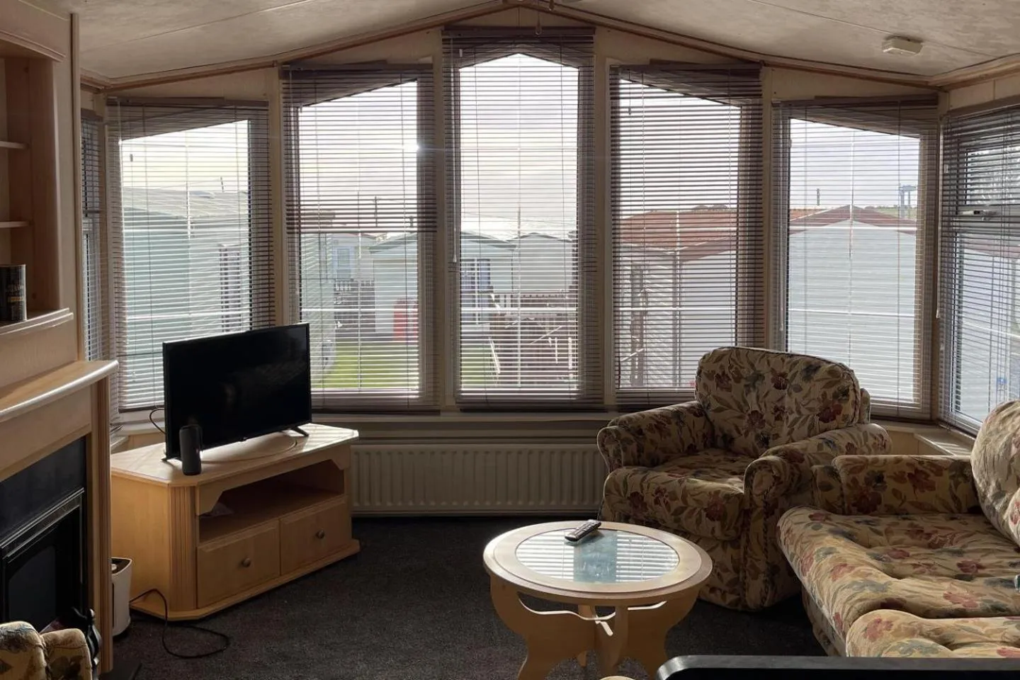 Immaculate 2-Bed Static Caravan at Monrieth