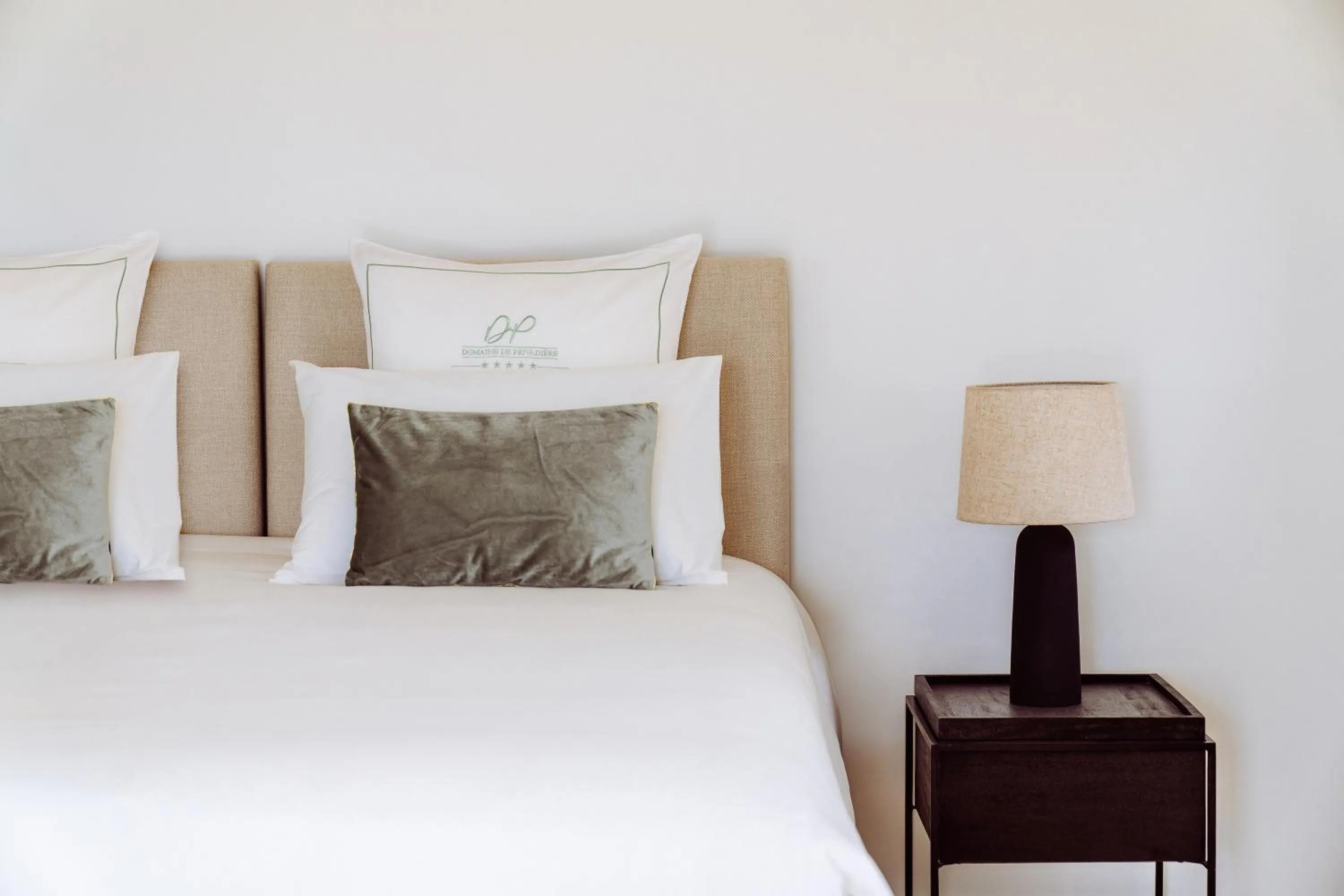 Bedroom, Bed in Domaine de Privadière & Spa